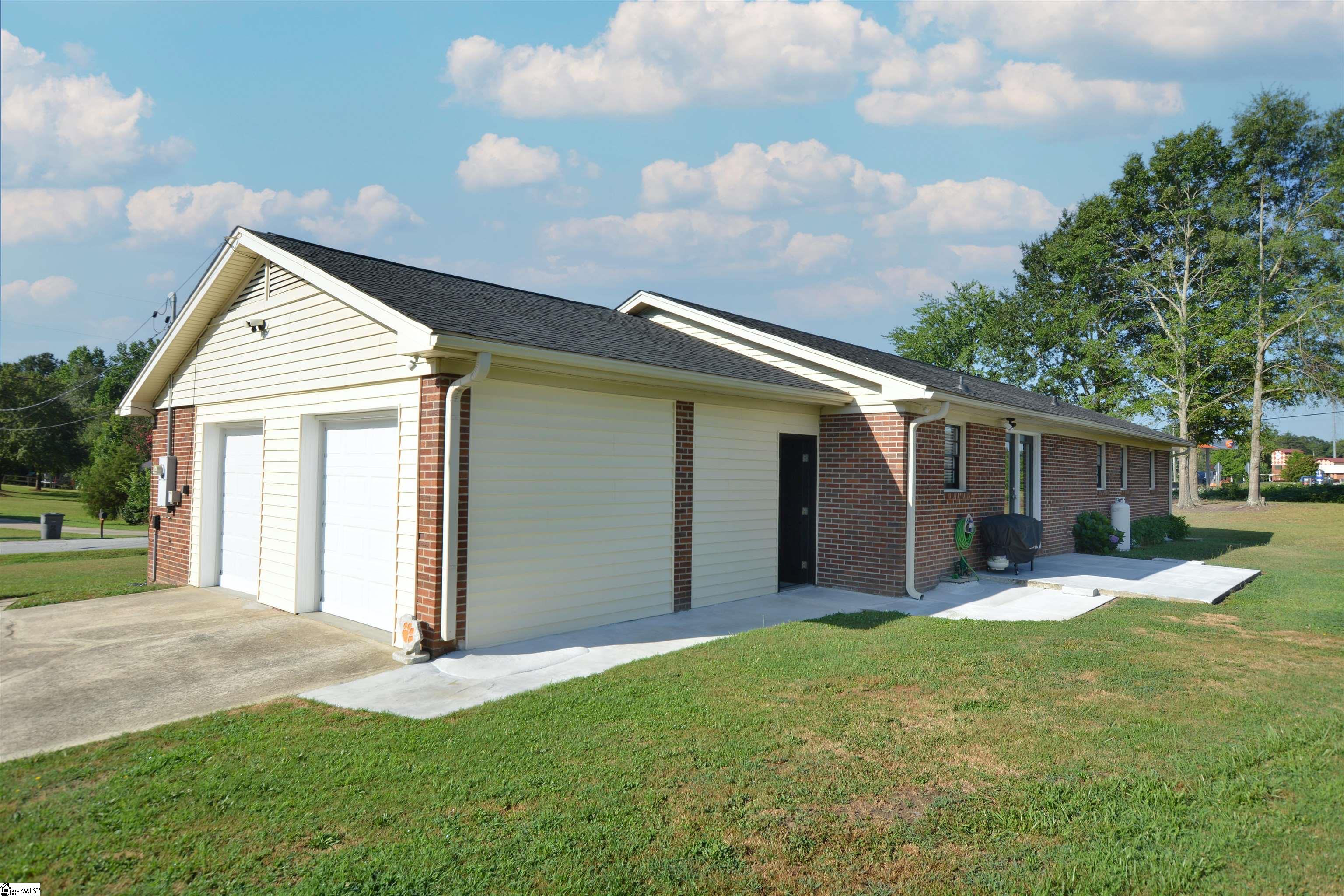 5 Notre Dame Drive Property Photo 25