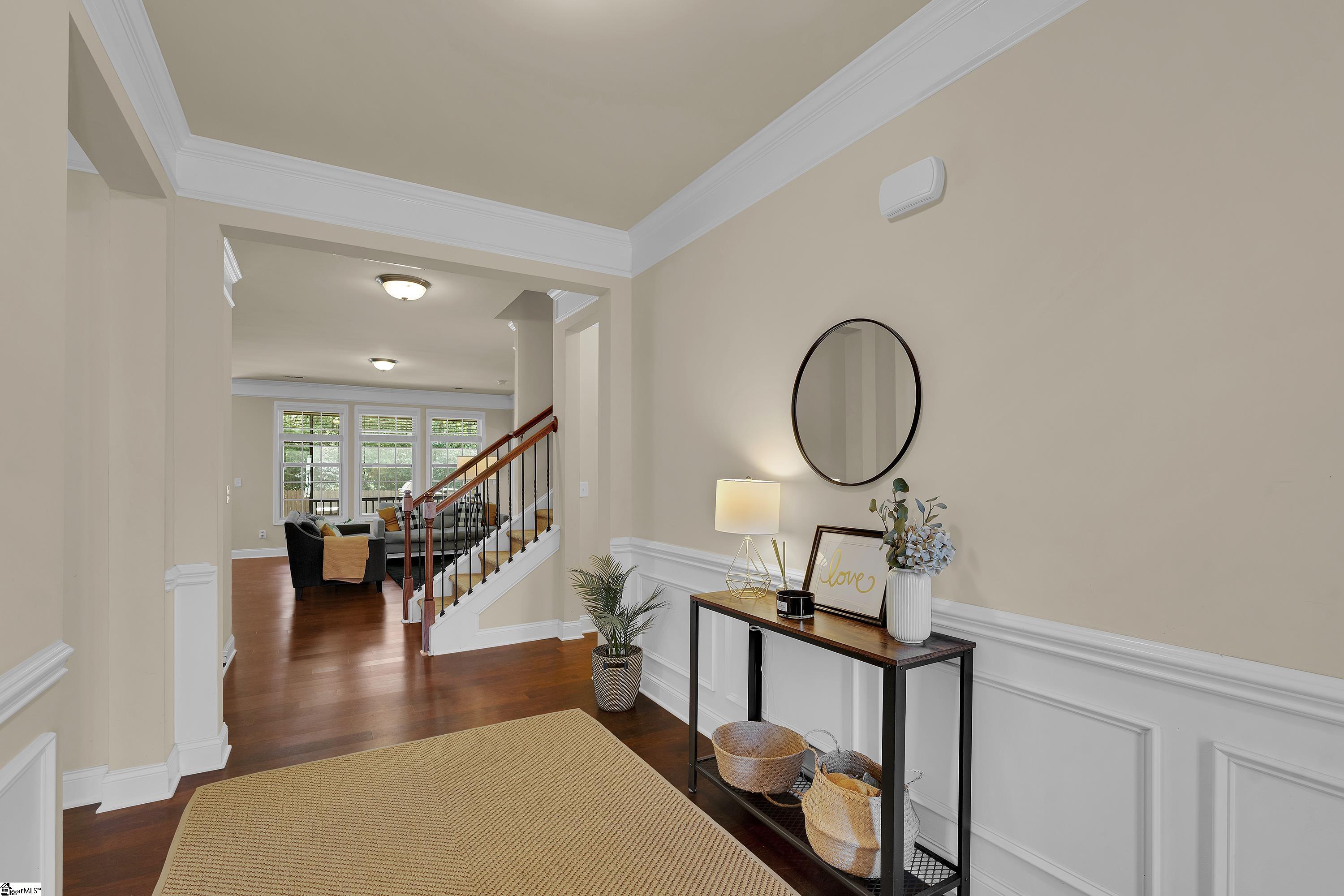 207 Santa Ana Way Property Photo 3