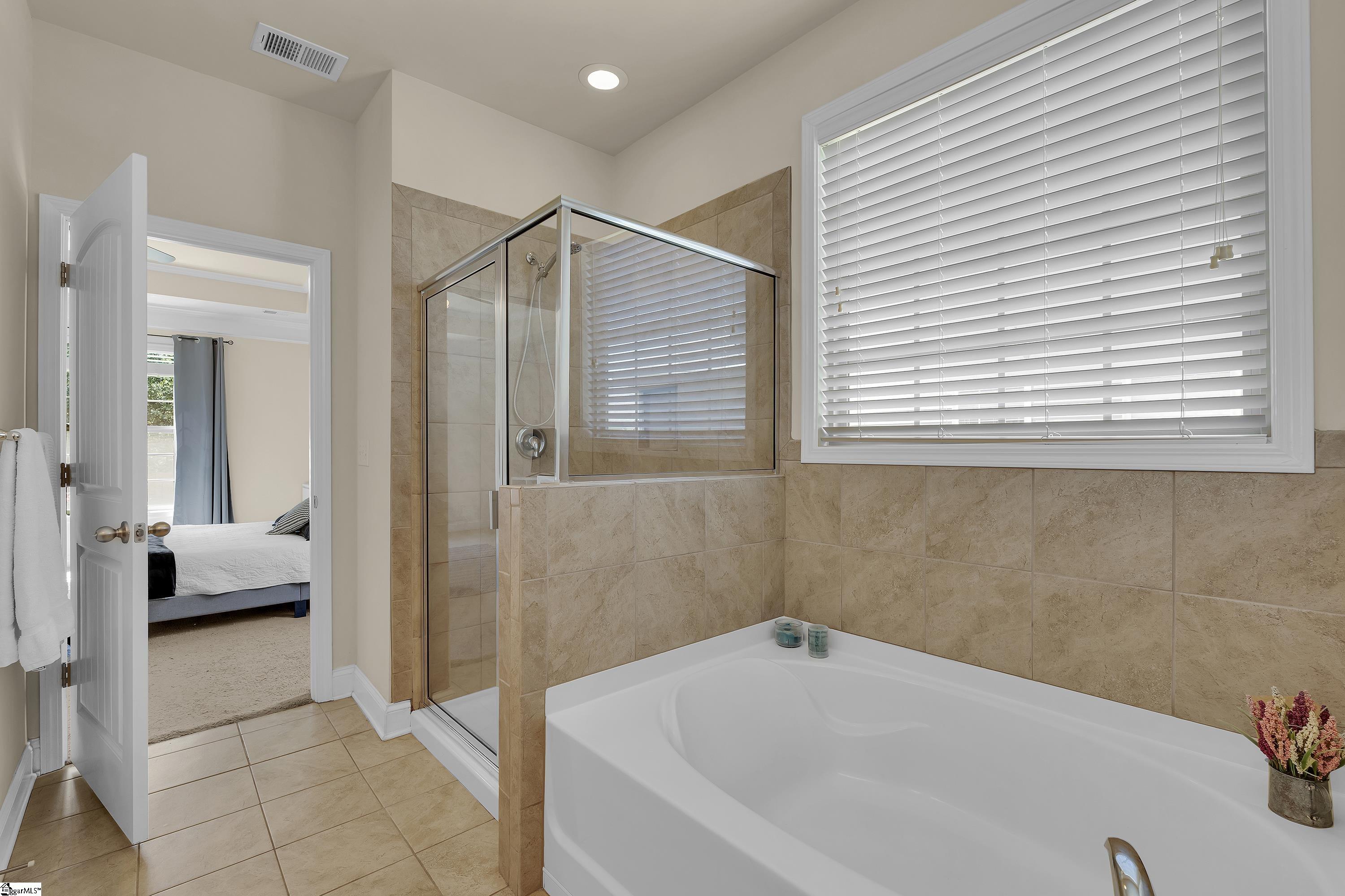 207 Santa Ana Way Property Photo 14