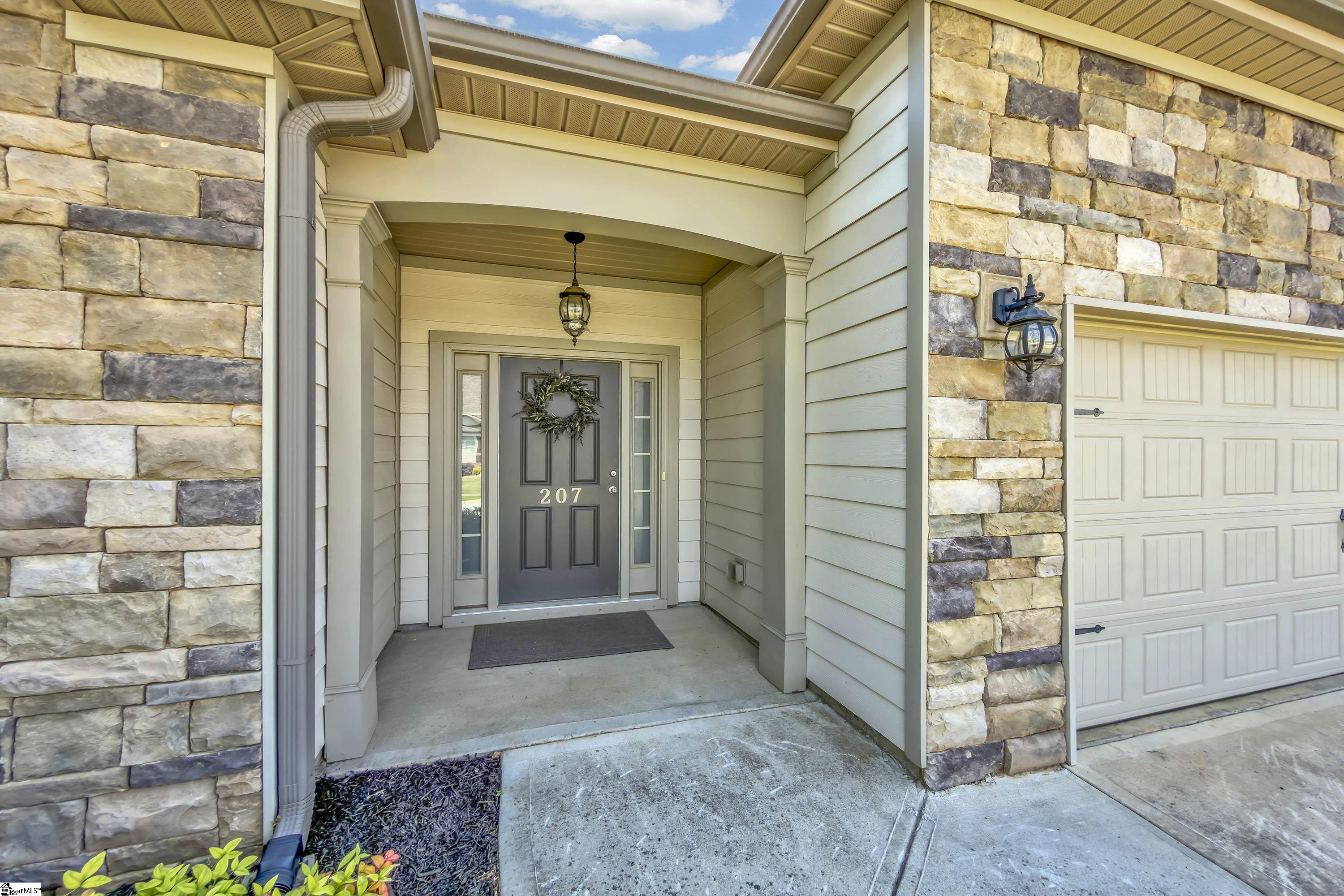 207 Santa Ana Way Property Photo 27