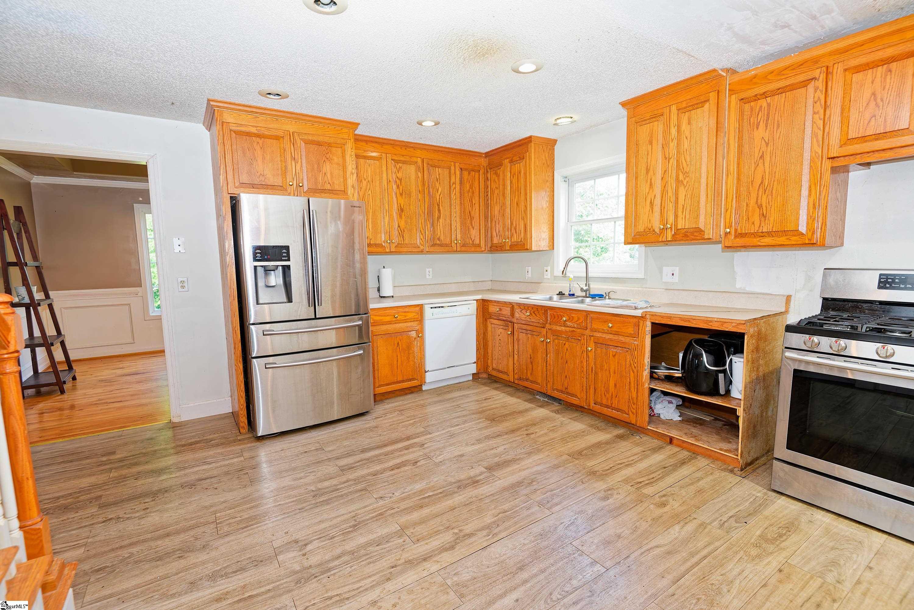 3652 New Cut Road Property Photo 13
