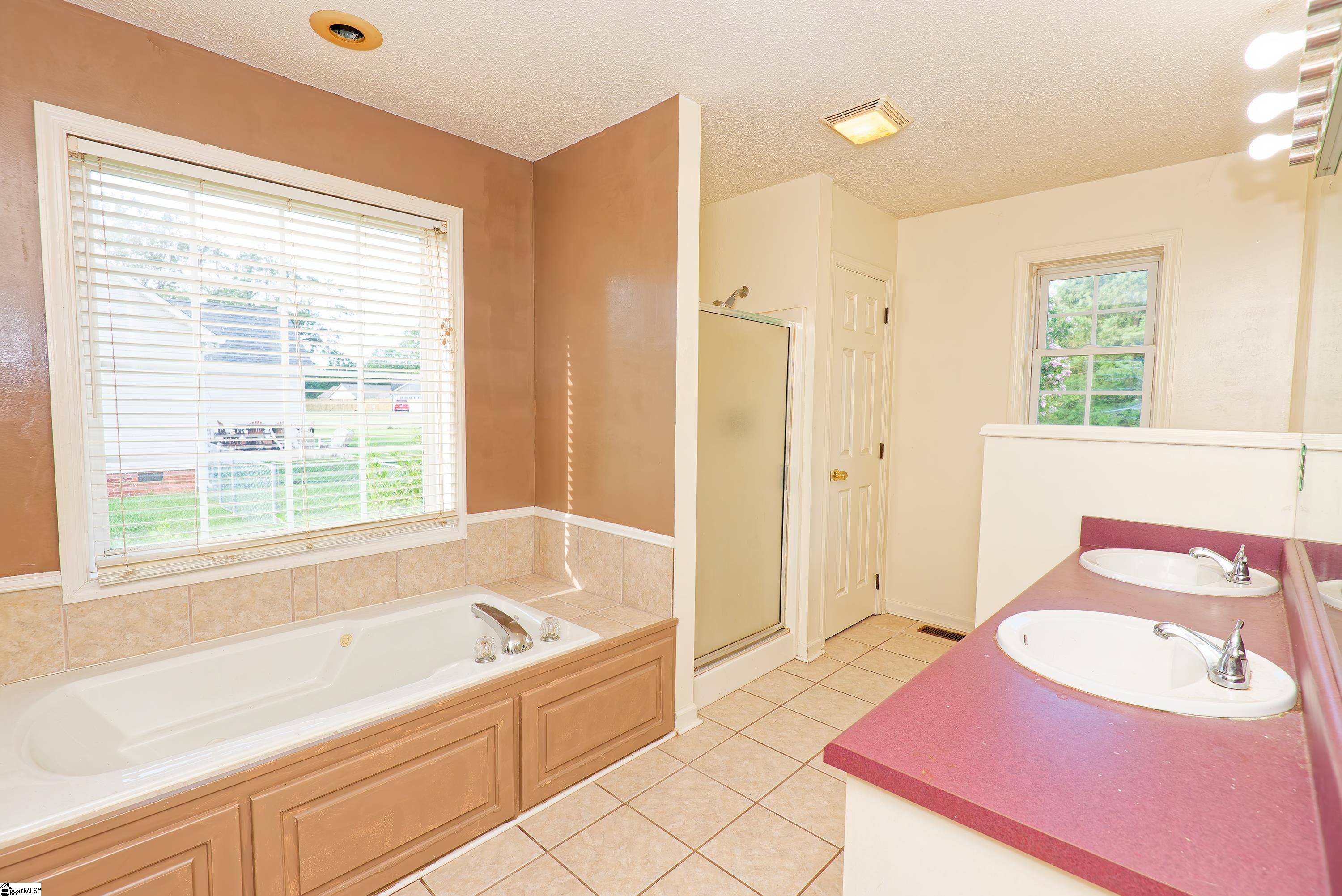 3652 New Cut Road Property Photo 20