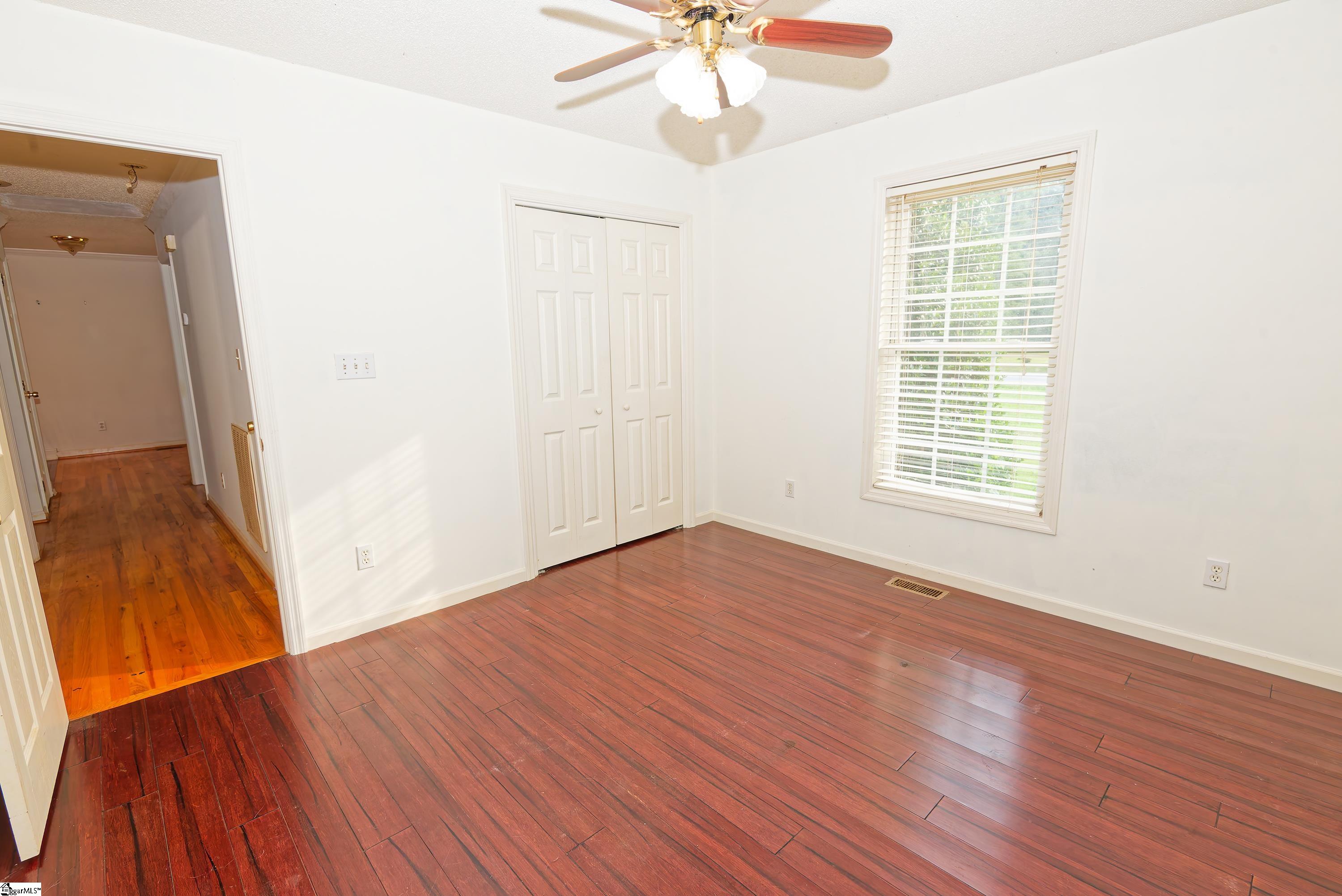 3652 New Cut Road Property Photo 25