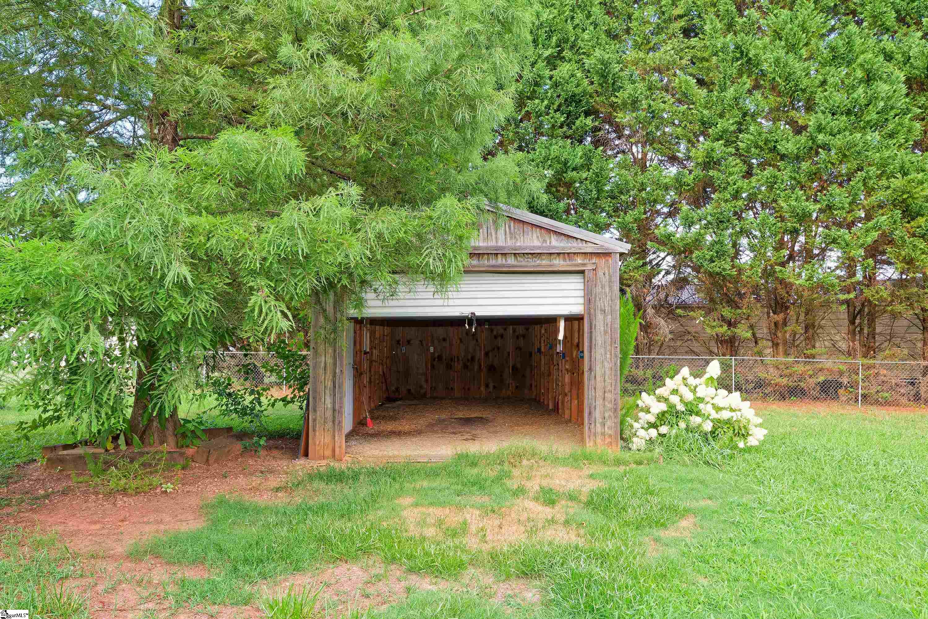 3652 New Cut Road Property Photo 35