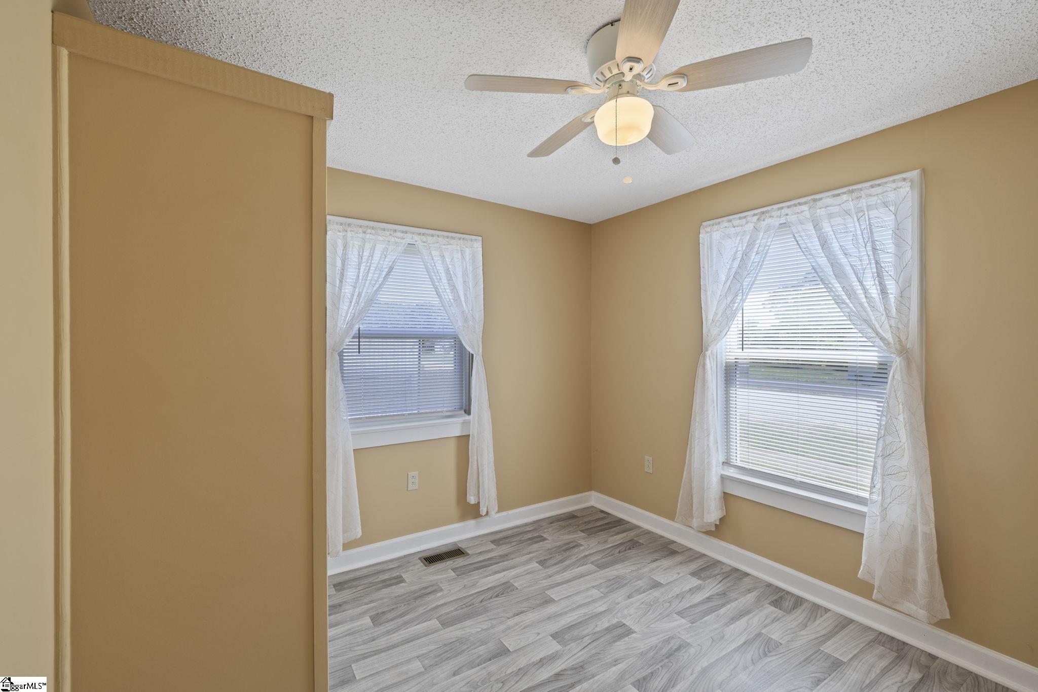 417 Monarch Highway Property Photo 21