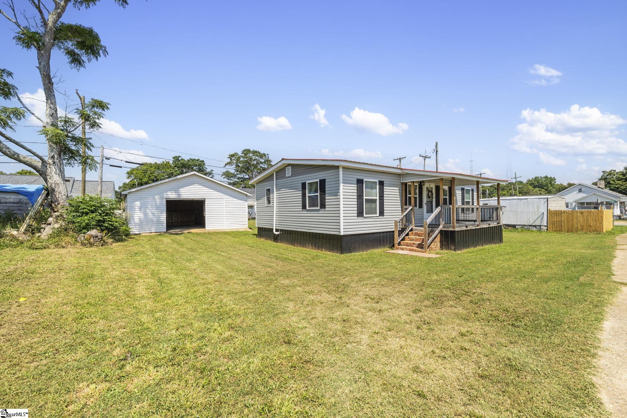 417 Monarch Highway Property Photo 26