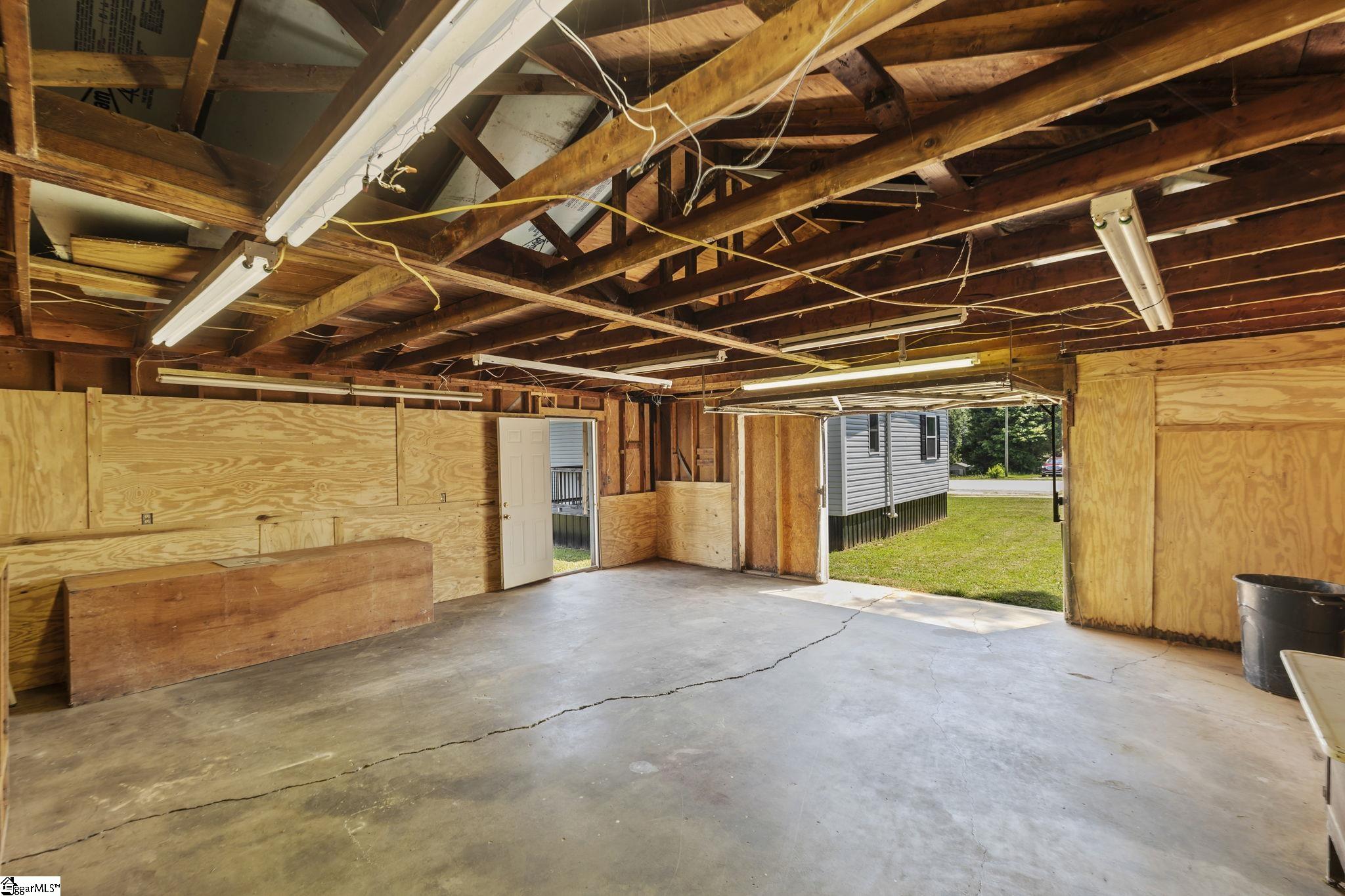 417 Monarch Highway Property Photo 30