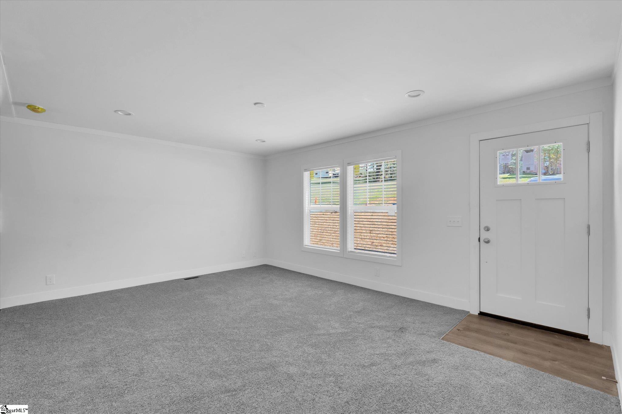328 Francis Street Property Photo 5