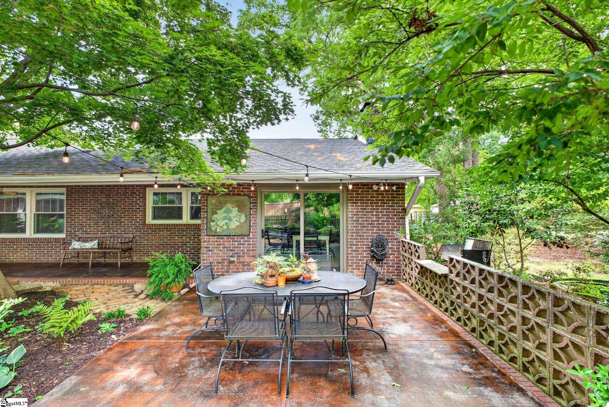 6 Chickasaw Drive Property Photo 28