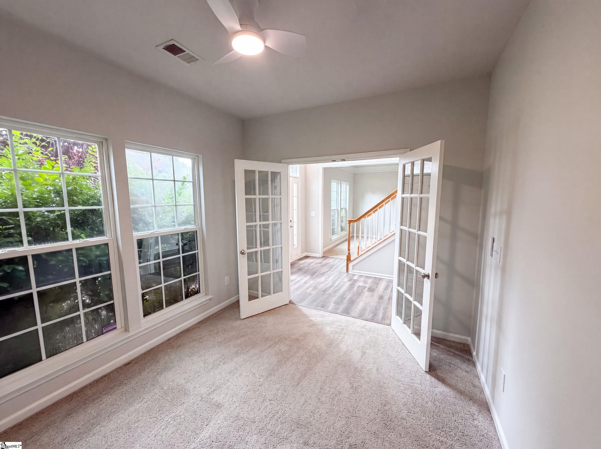 109 Hydrangea Way Property Photo 12