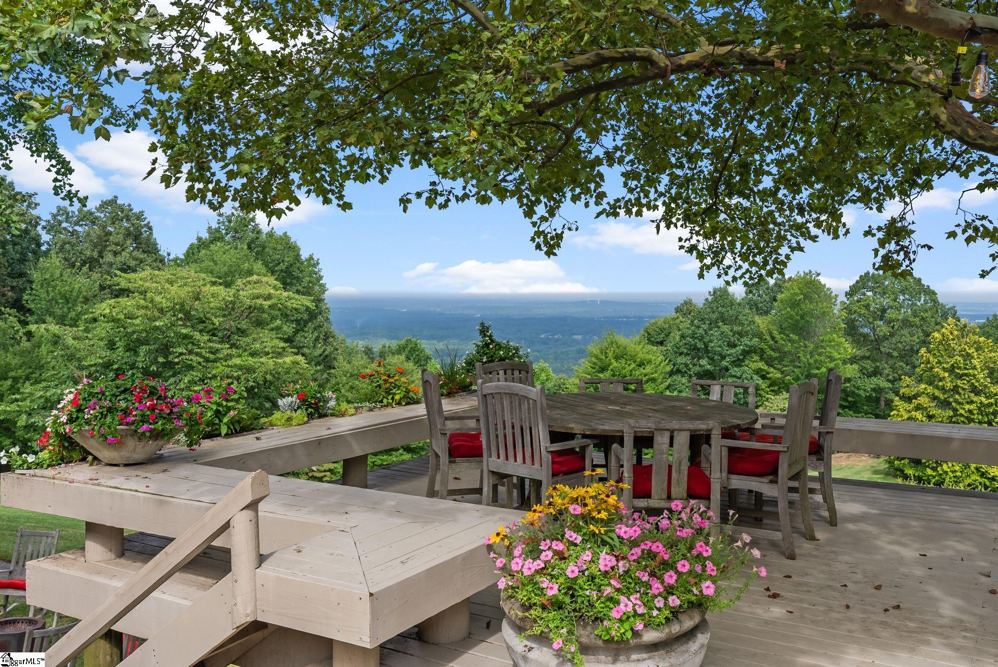 110 Huckleberry Ridge Property Photo 39