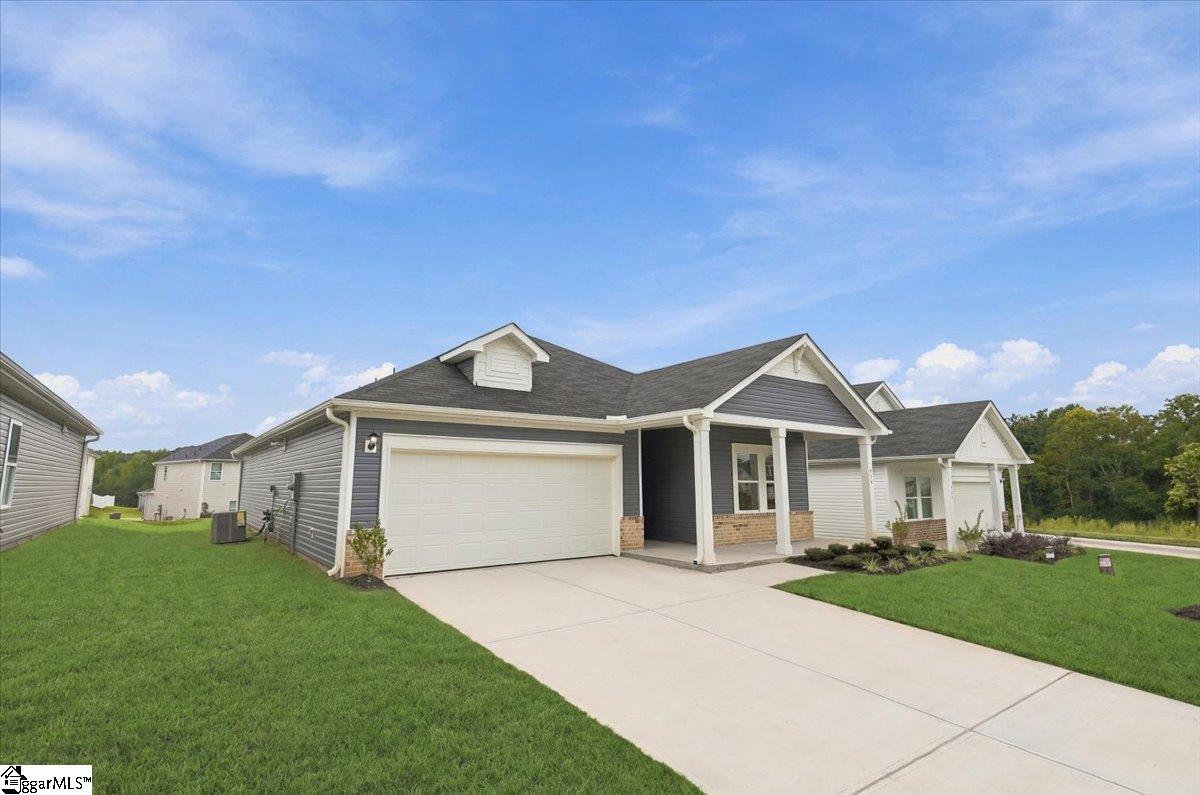 939 Rising Oak Court Property Photo 3