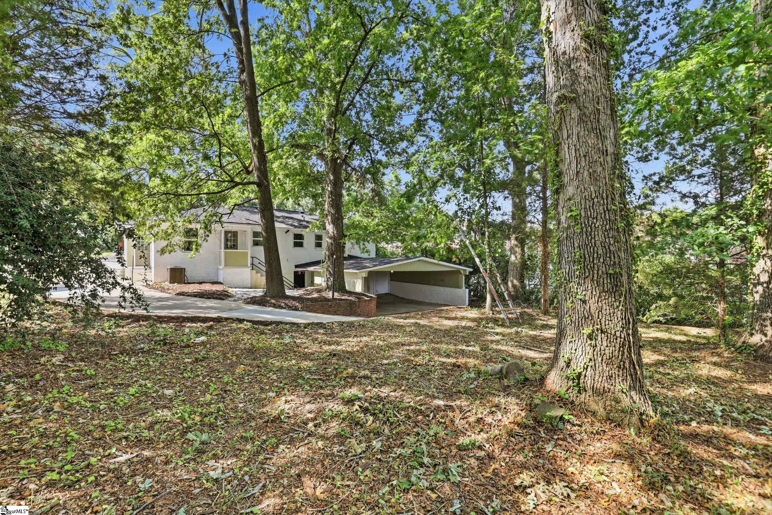 114 Birchwood Street Property Photo 32