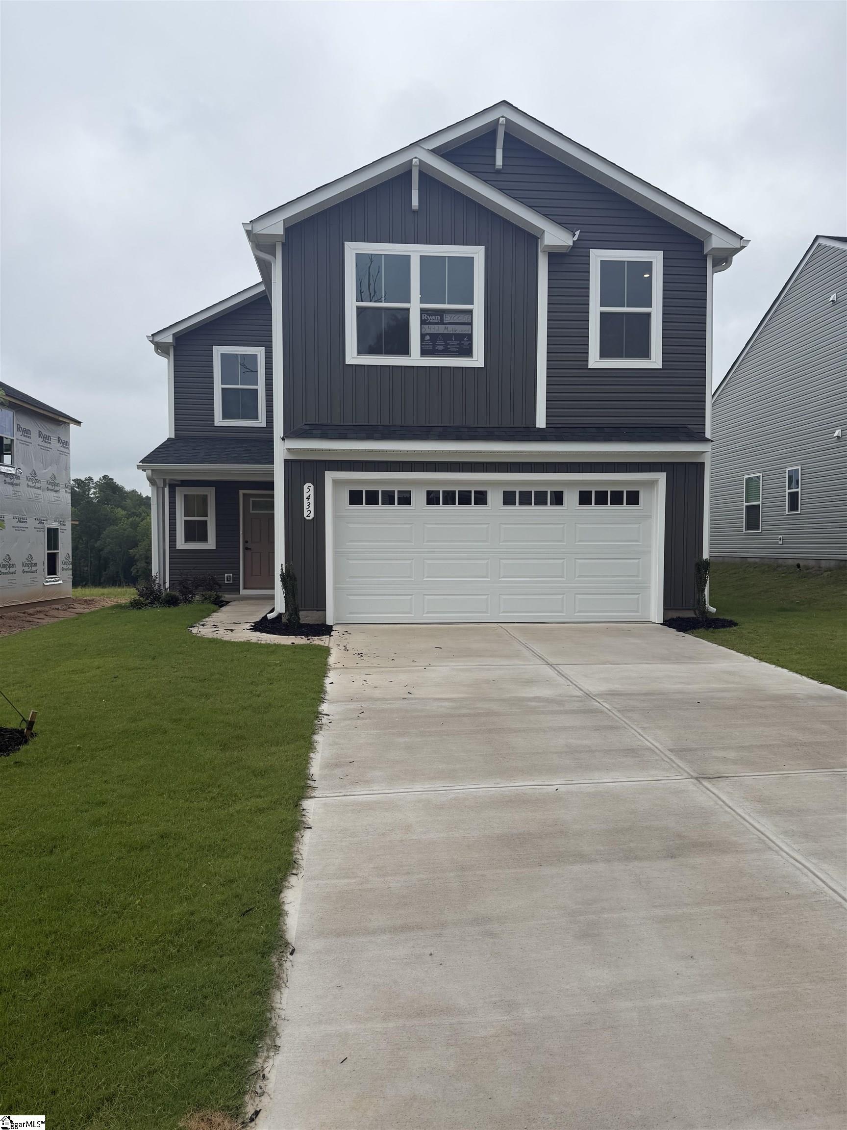 1597713 Property Photo 1