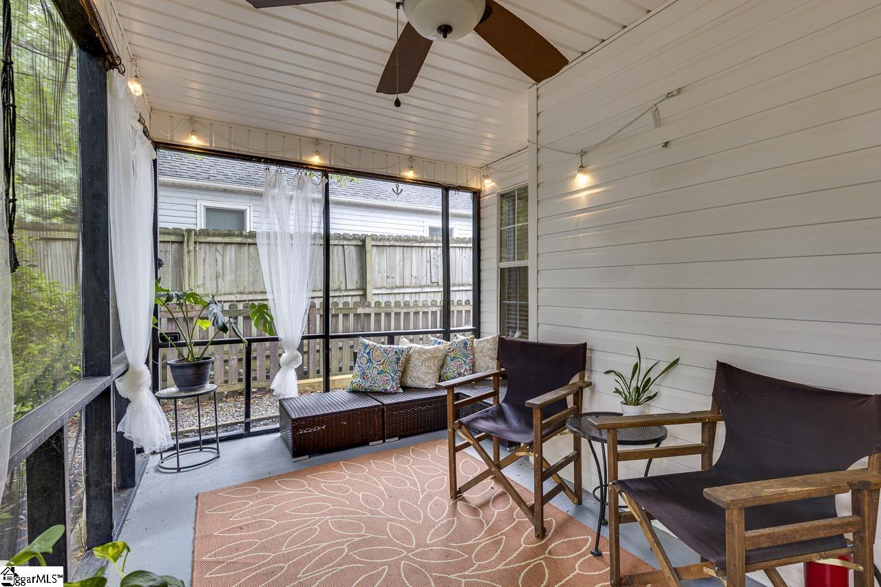 22 Lantern Lane Property Photo 19
