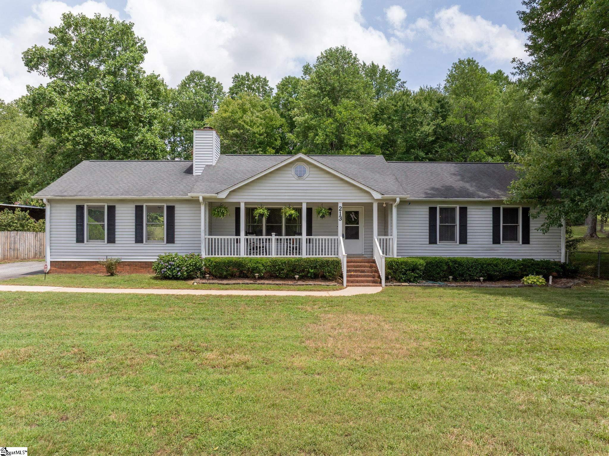 213 Pine Meadow Drive Property Photo 5