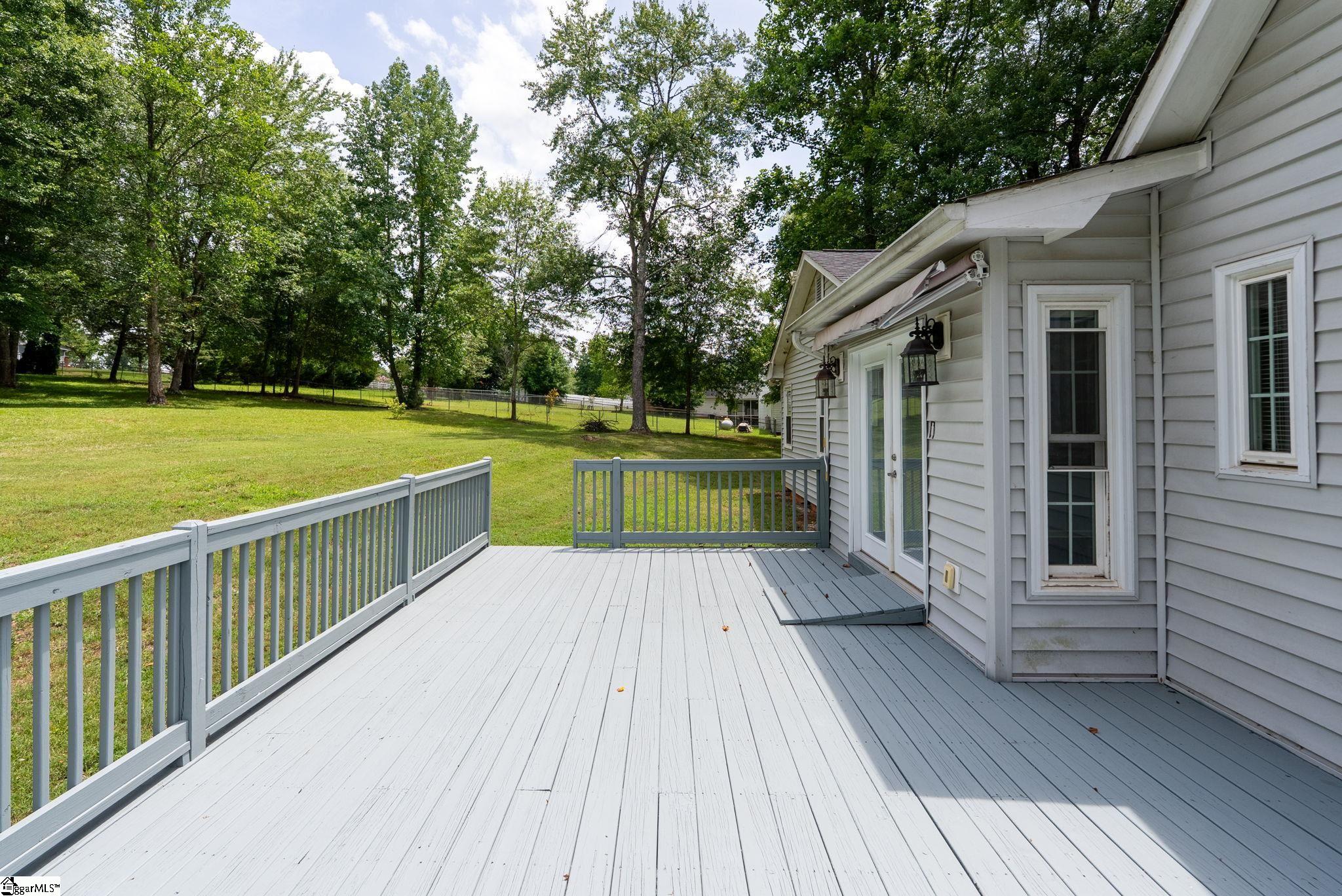 213 Pine Meadow Drive Property Photo 11