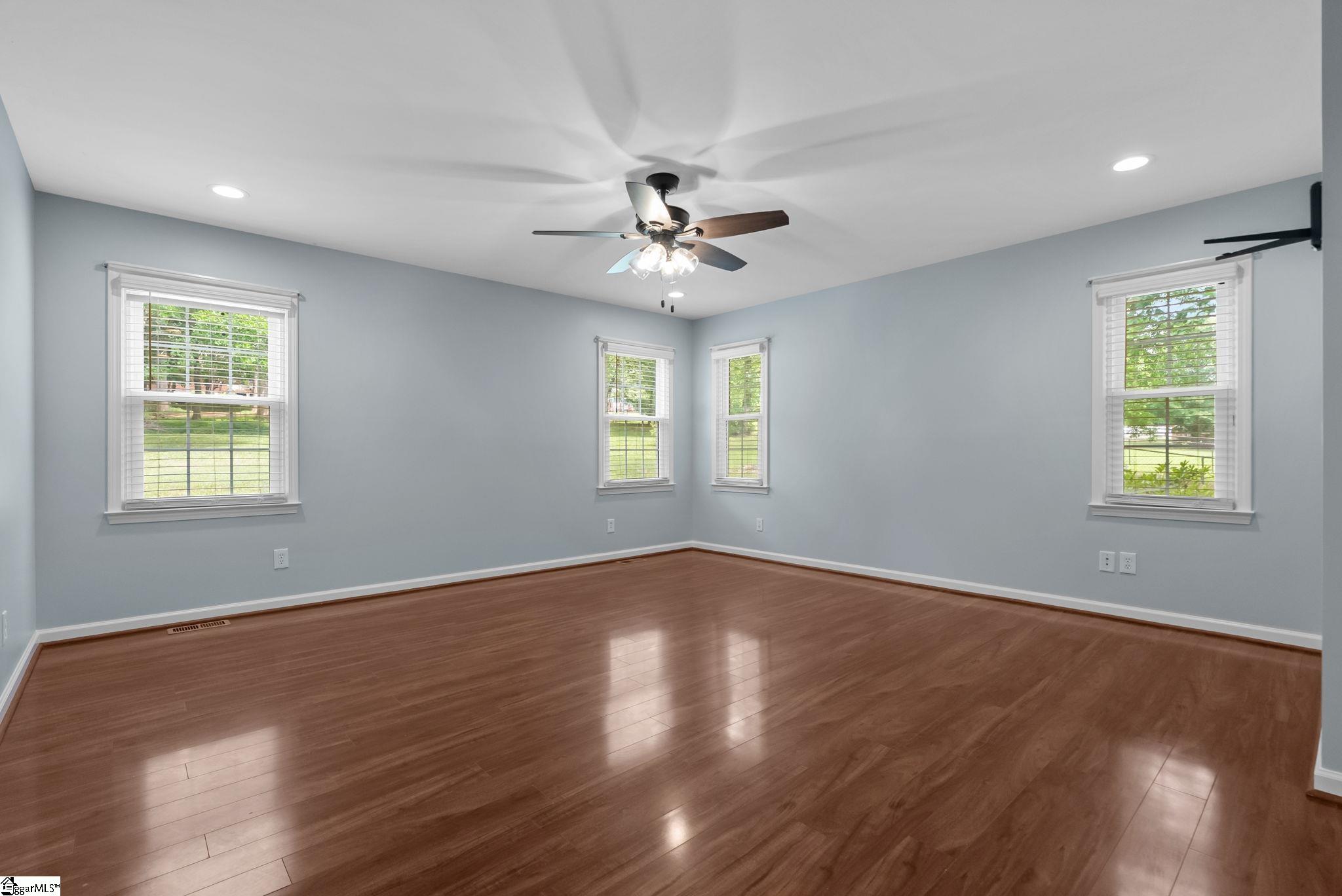 213 Pine Meadow Drive Property Photo 34