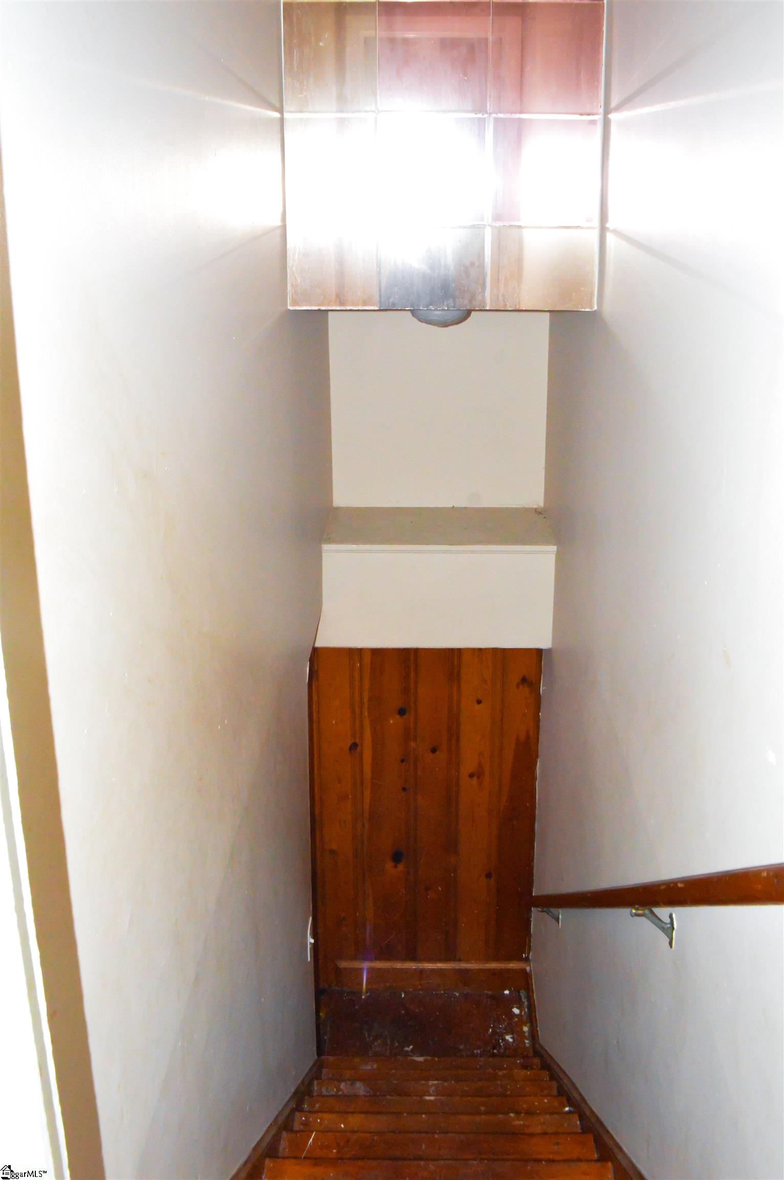 113 Brookforest Drive Property Photo 11