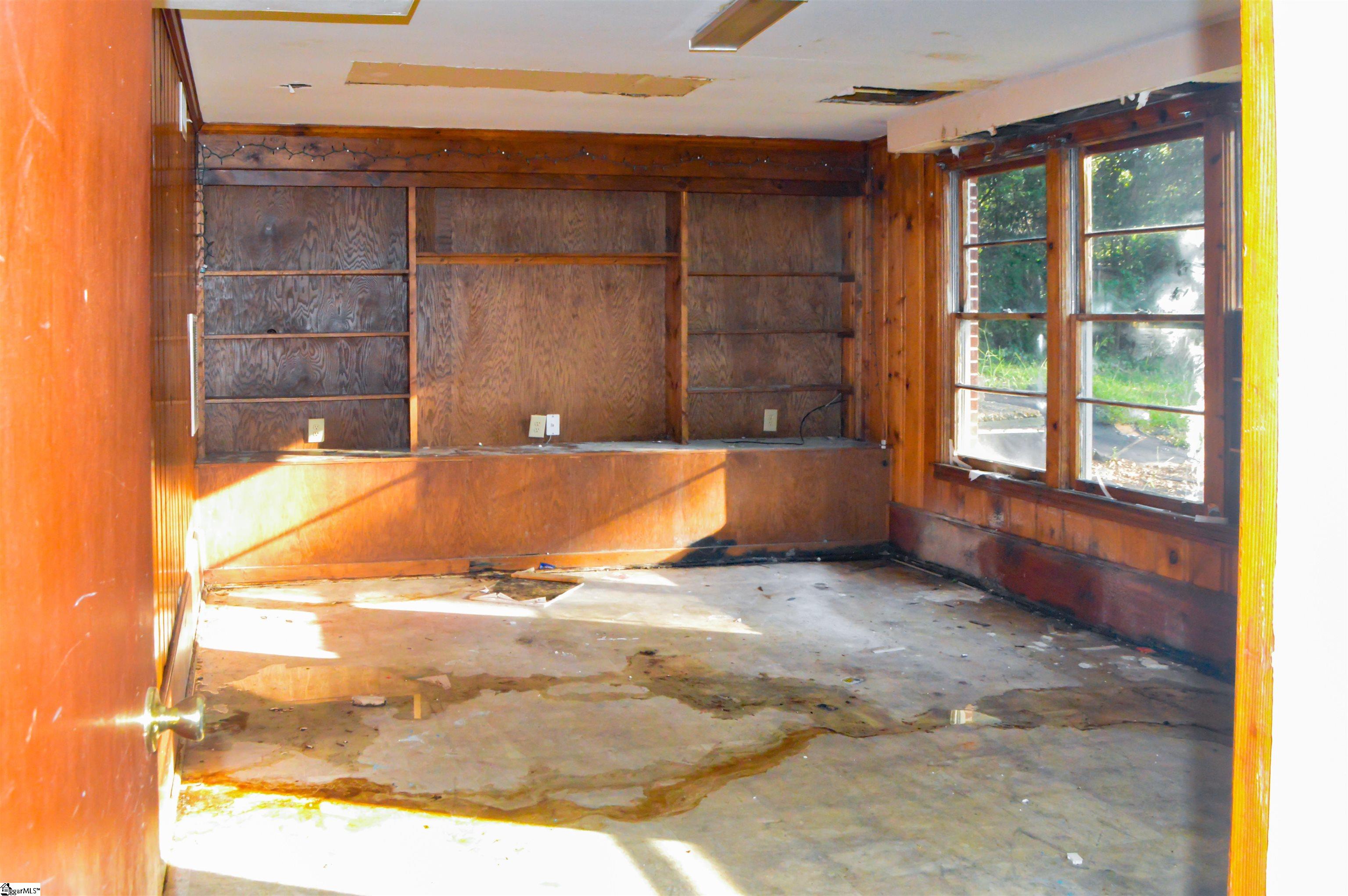 113 Brookforest Drive Property Photo 13