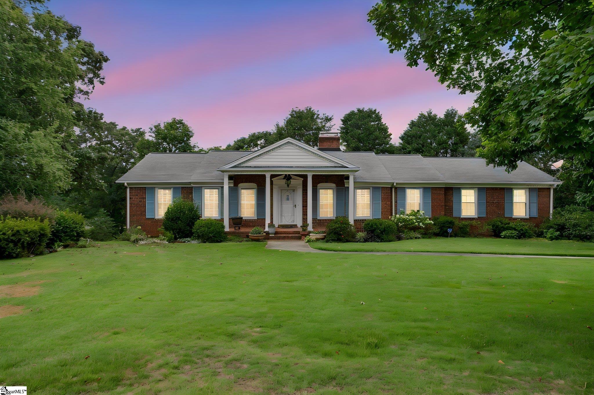 204 Montclair Road Property Photo 2