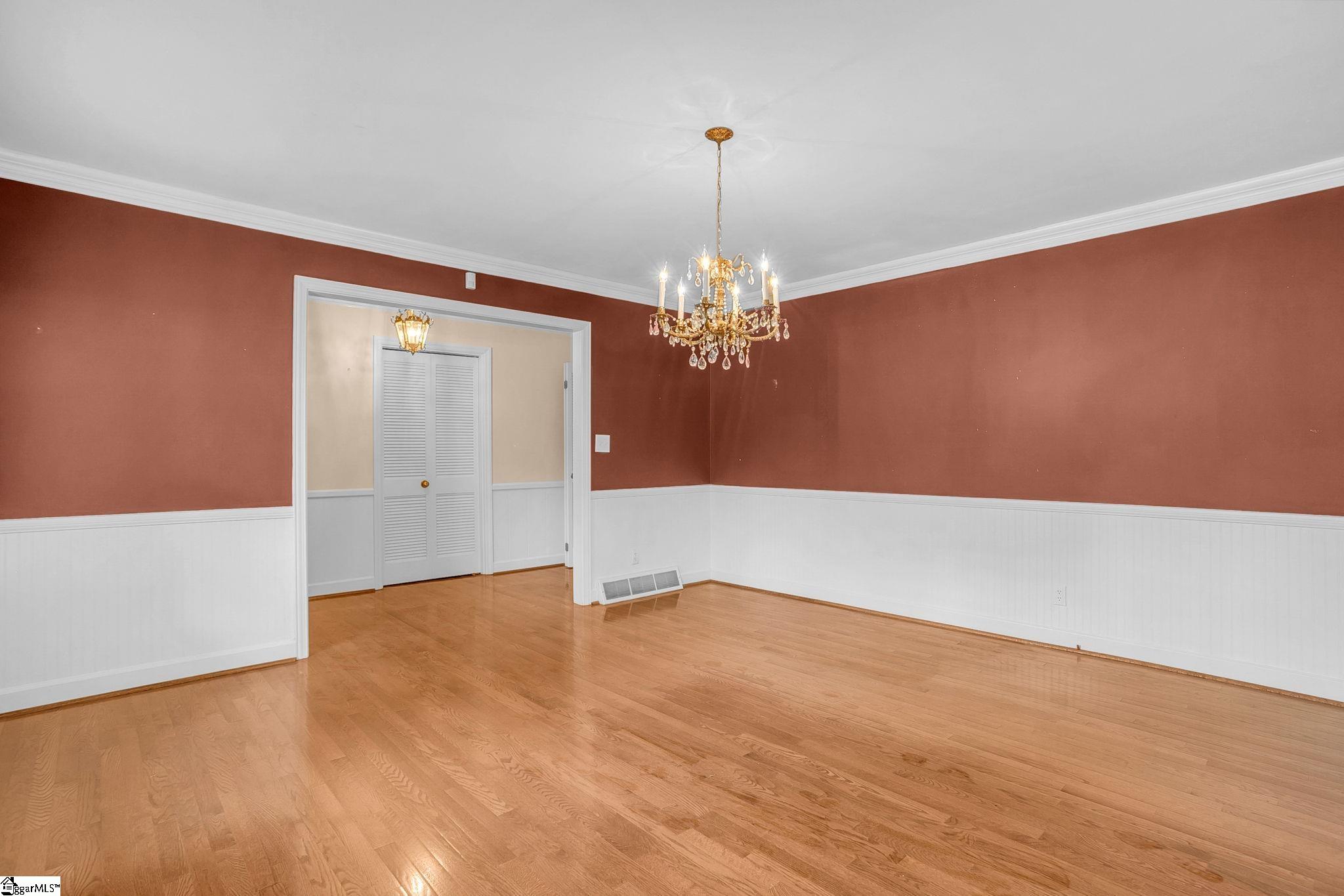 204 Montclair Road Property Photo 6