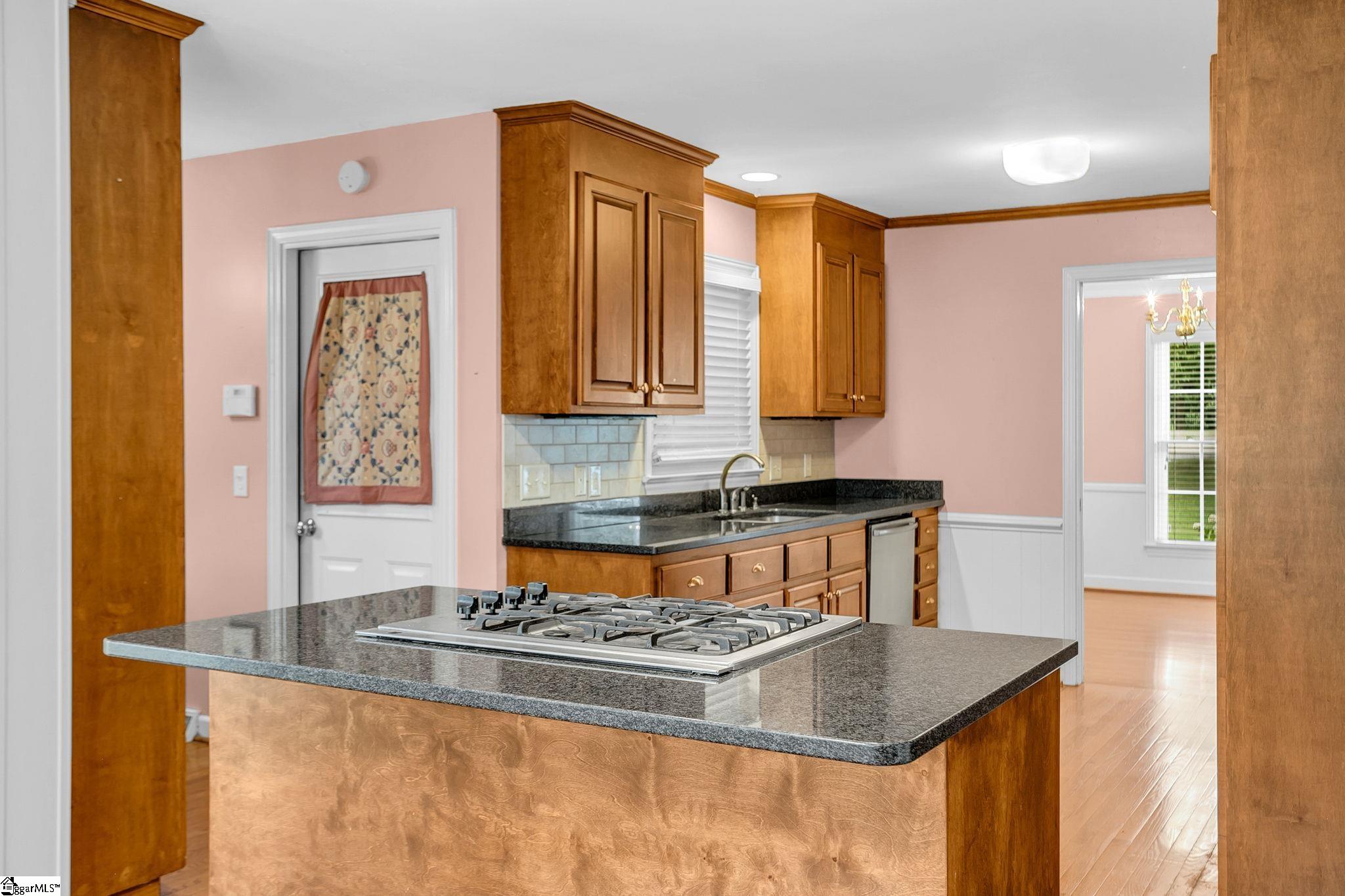 204 Montclair Road Property Photo 22