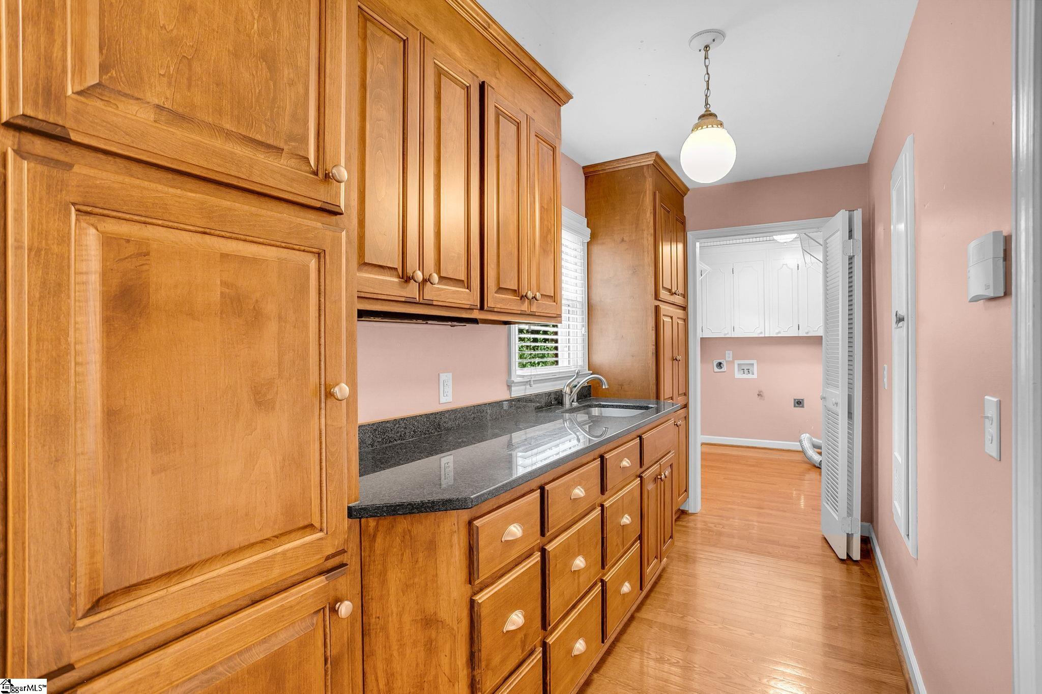 204 Montclair Road Property Photo 28