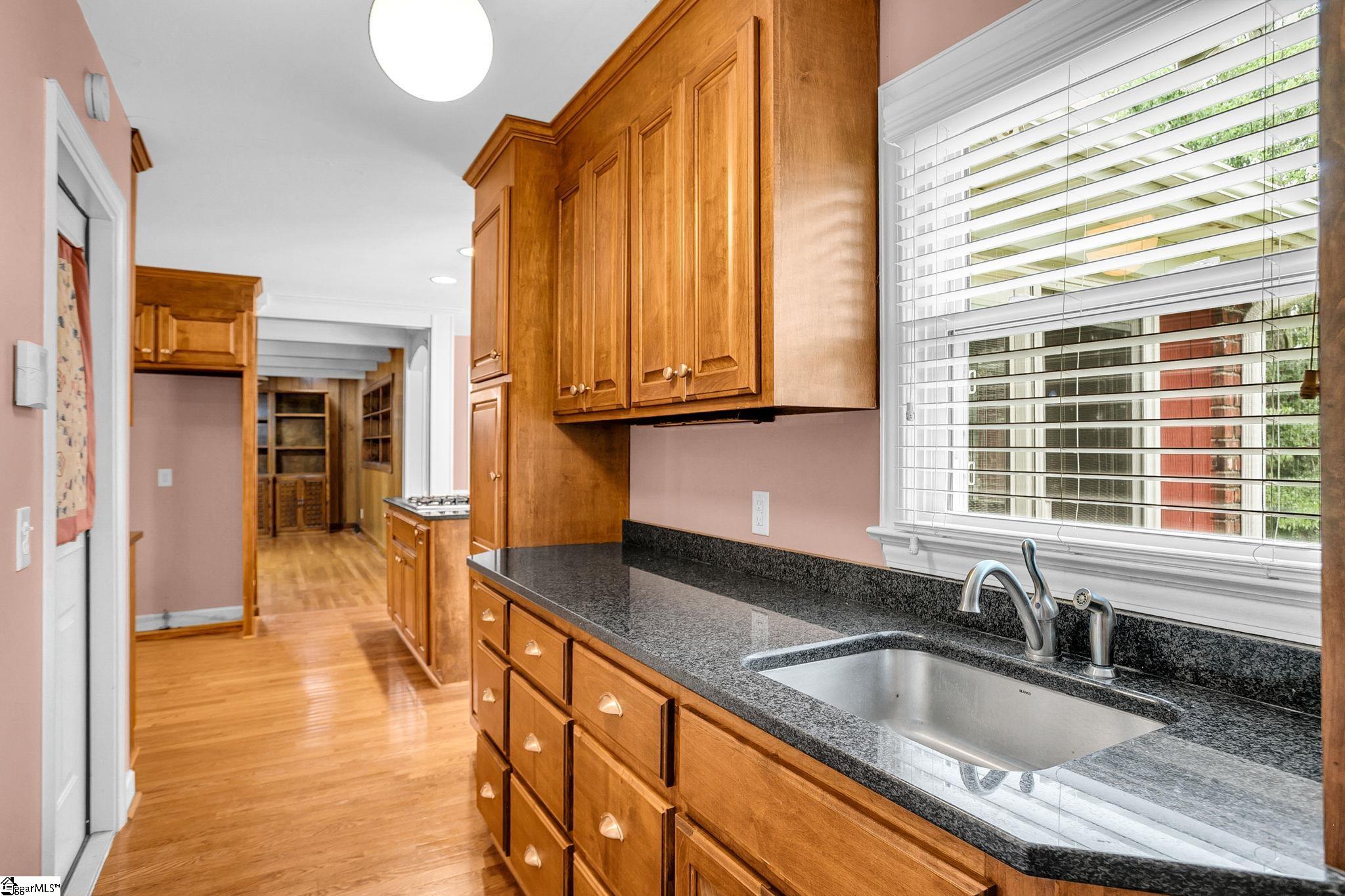 204 Montclair Road Property Photo 30