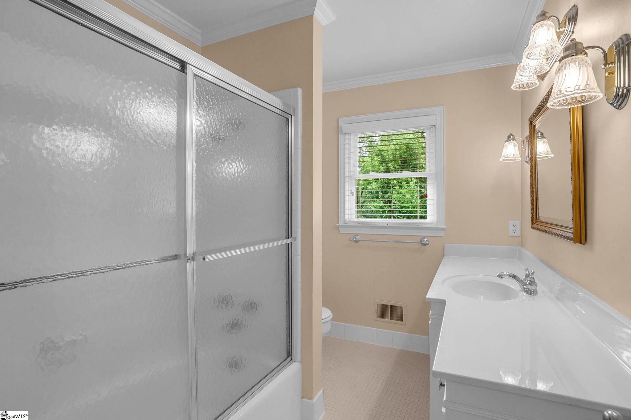 204 Montclair Road Property Photo 32