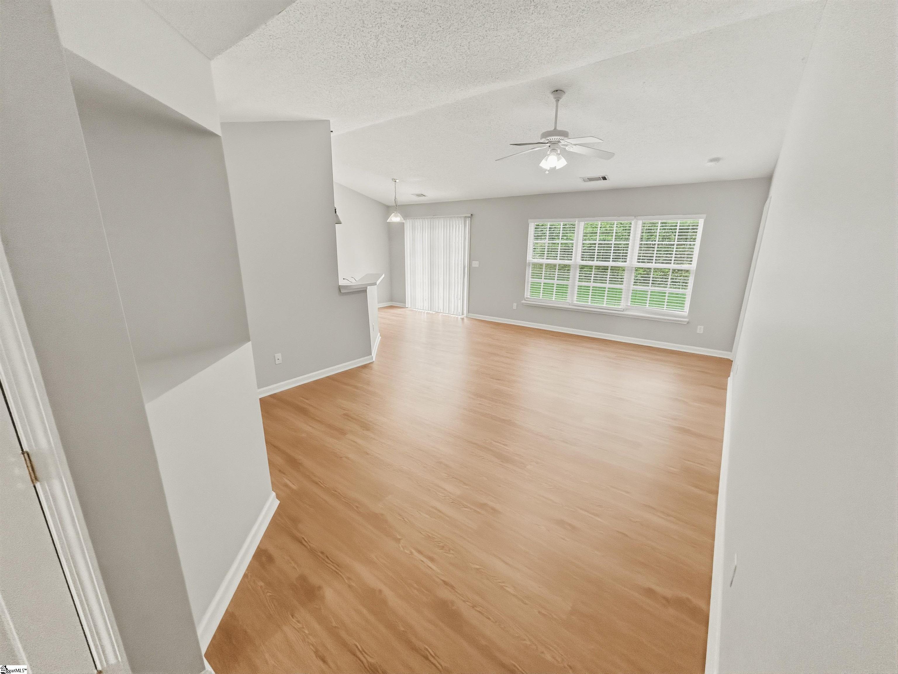 1597731 Property Photo 6
