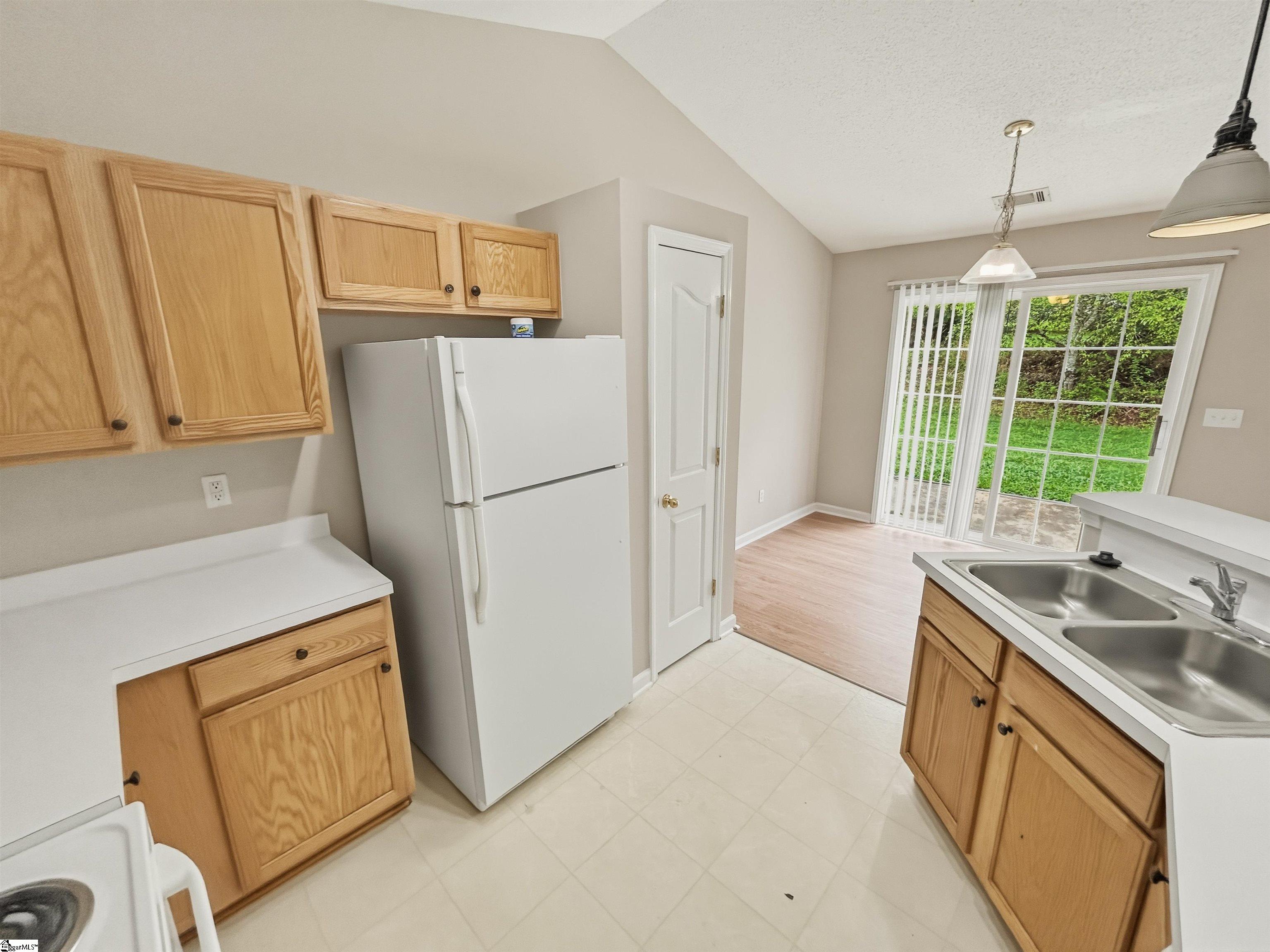 1597731 Property Photo 14