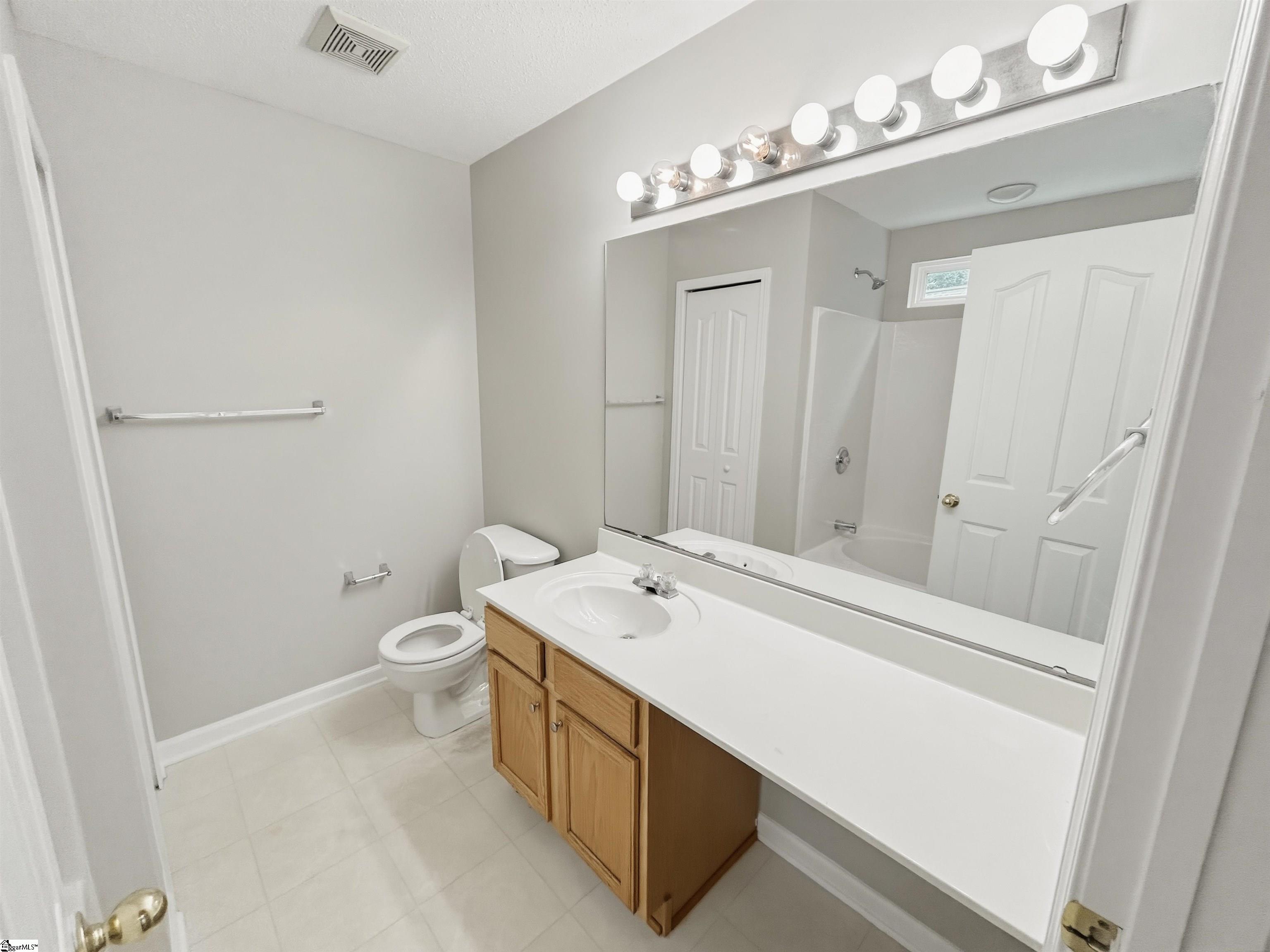 1597731 Property Photo 26