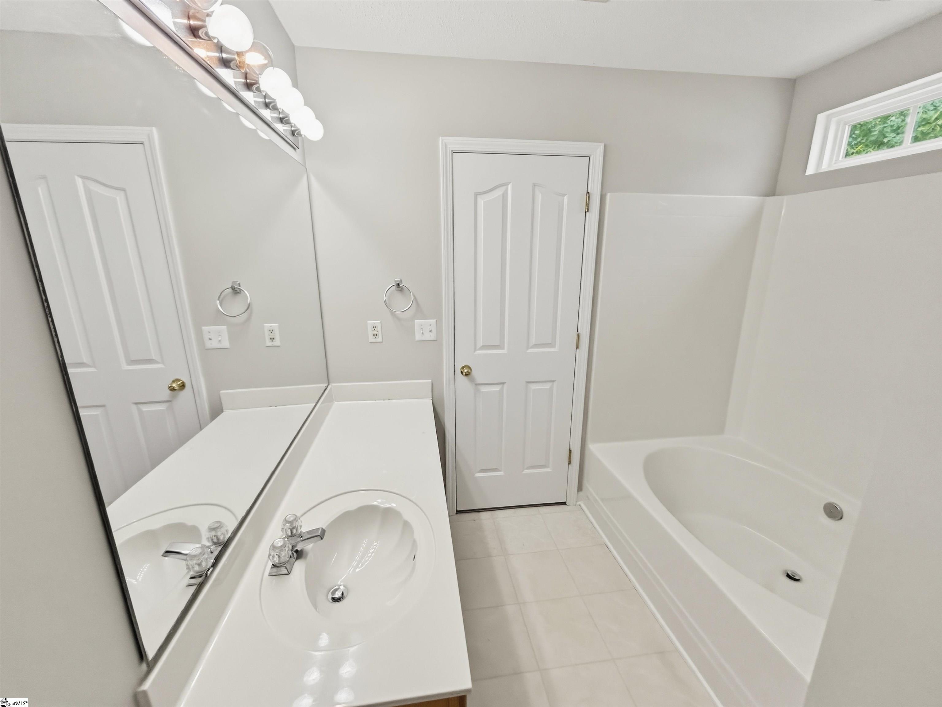 1597731 Property Photo 29
