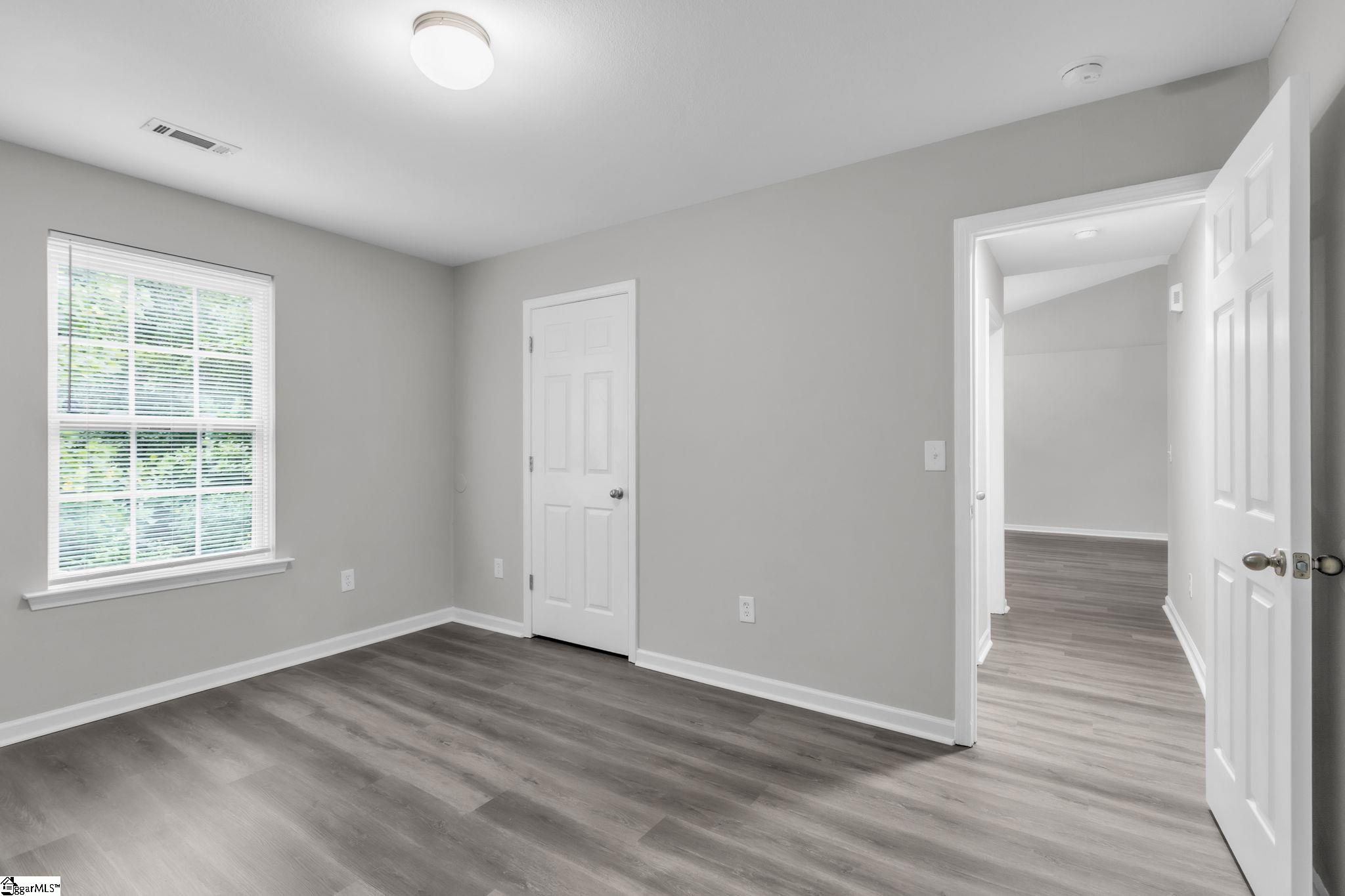 208 Riverbreeze Road Property Photo 17