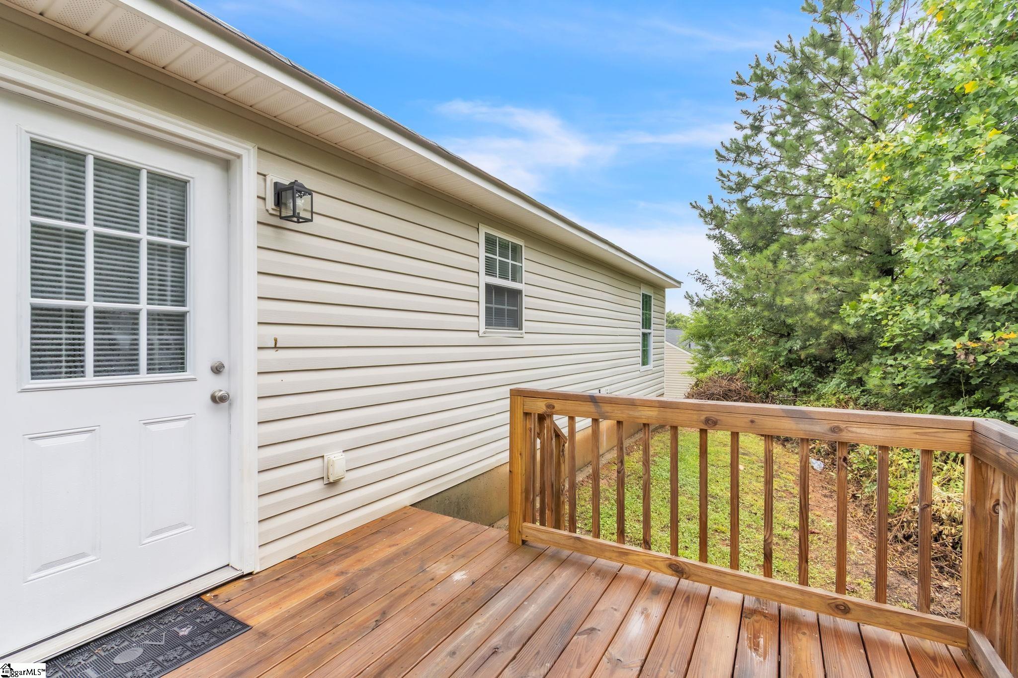 208 Riverbreeze Road Property Photo 24