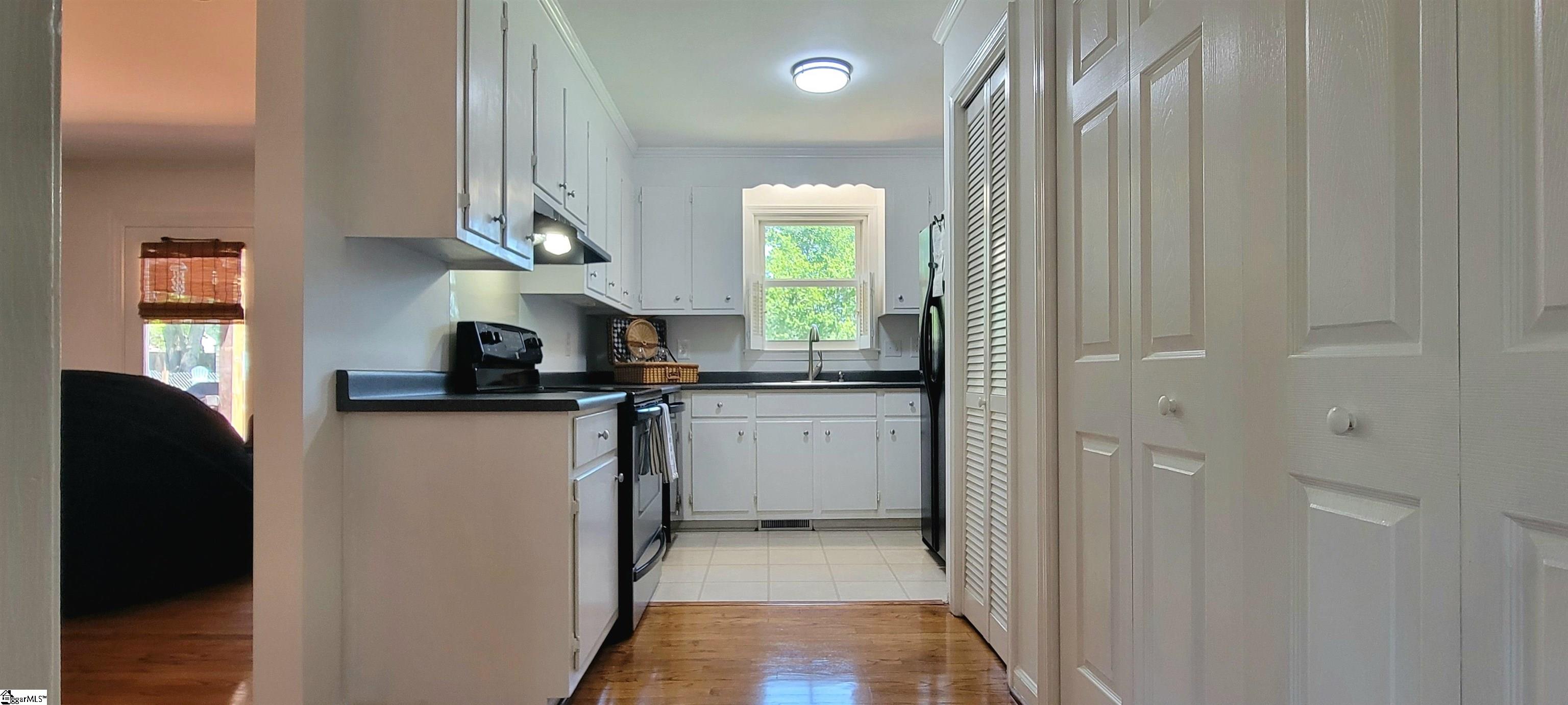 1011 Harness Trail Property Photo 9