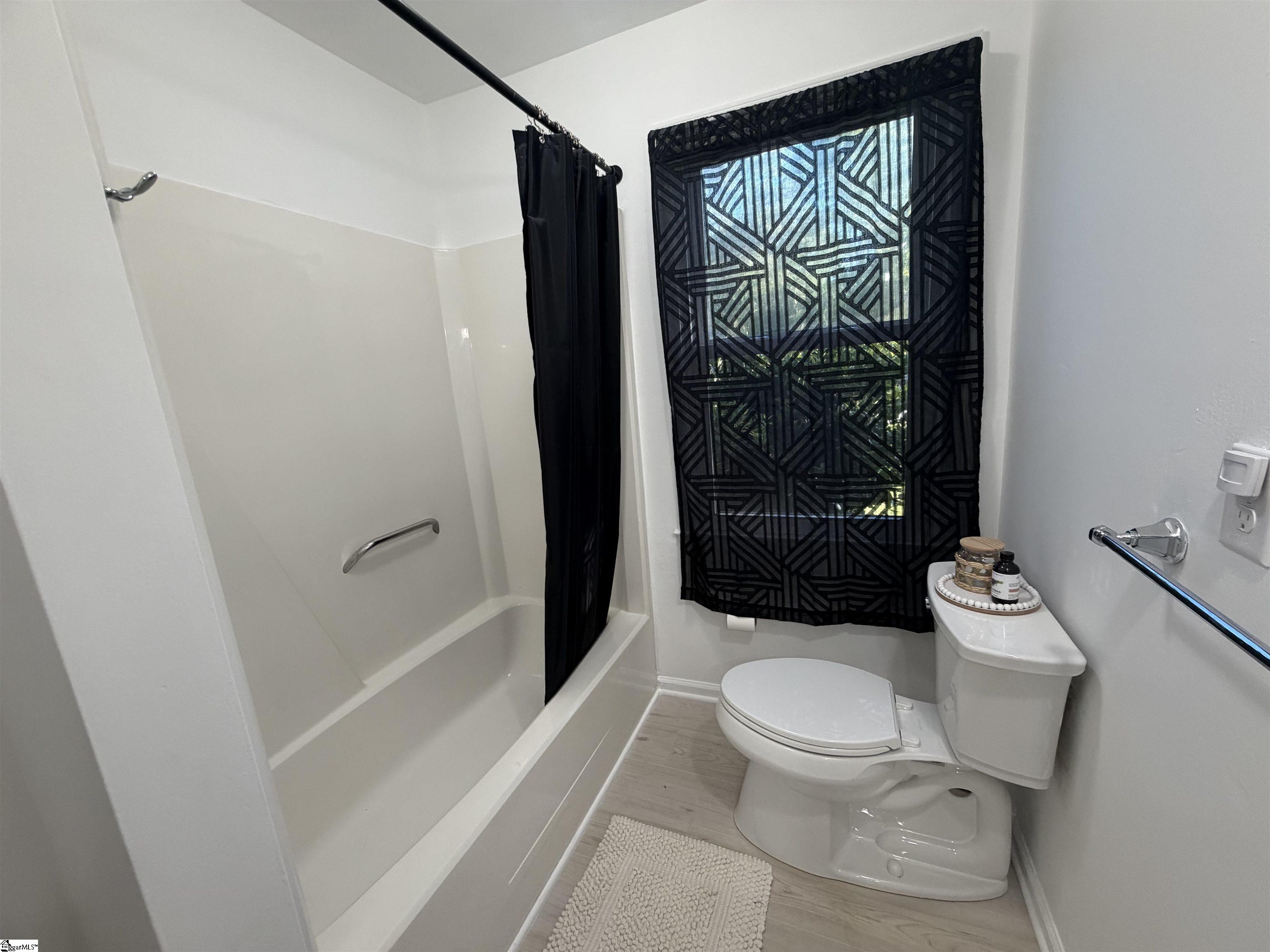 1011 Harness Trail Property Photo 15