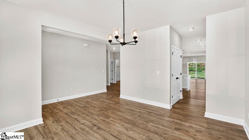 574 Woodcot Drive Property Photo 5