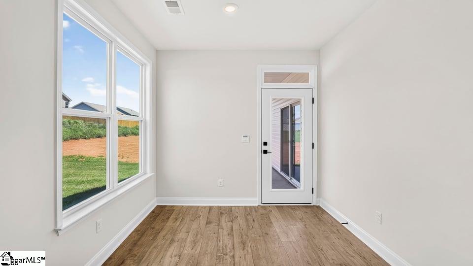 574 Woodcot Drive Property Photo 32