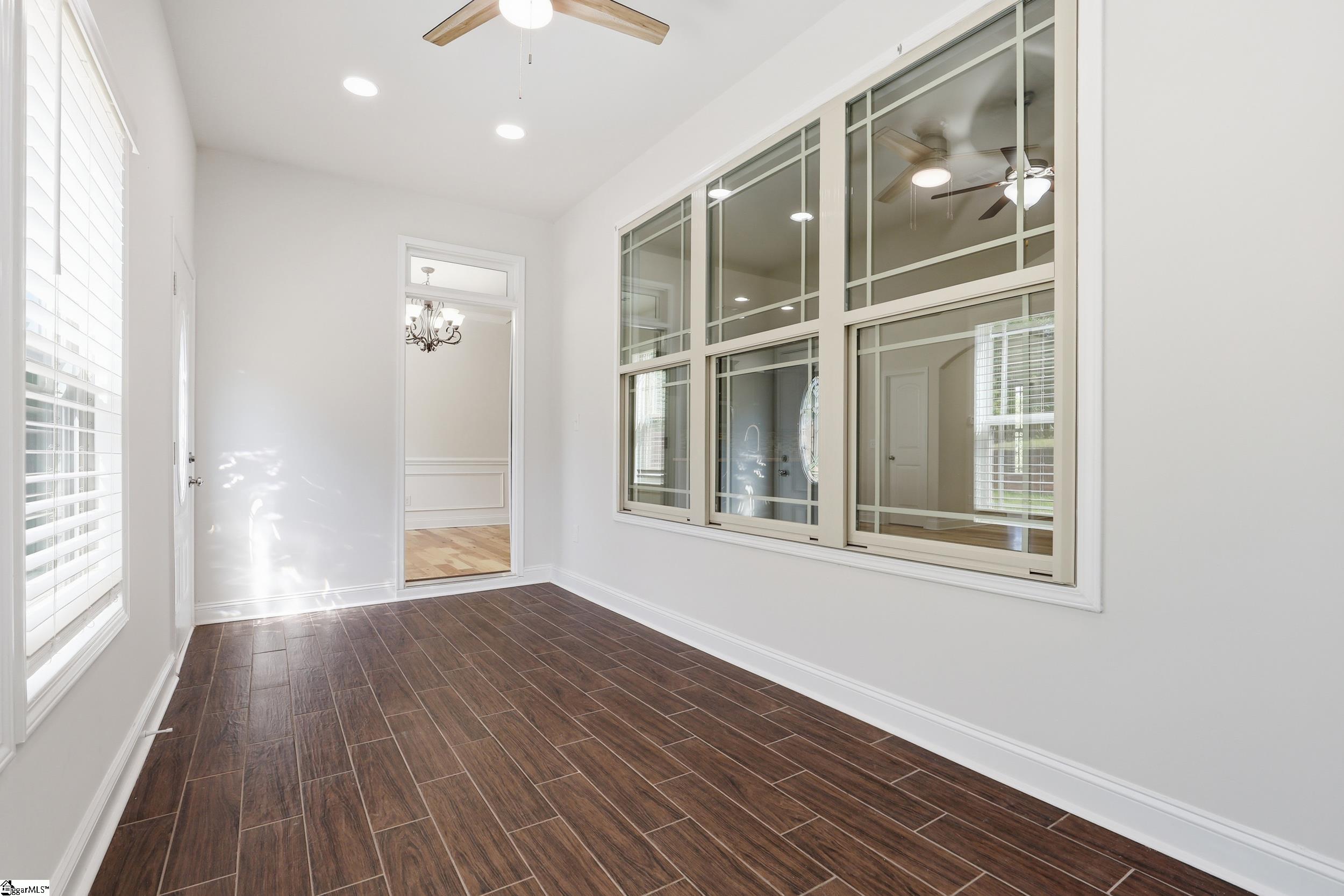 75 Rising Meadow Lane Property Photo 12