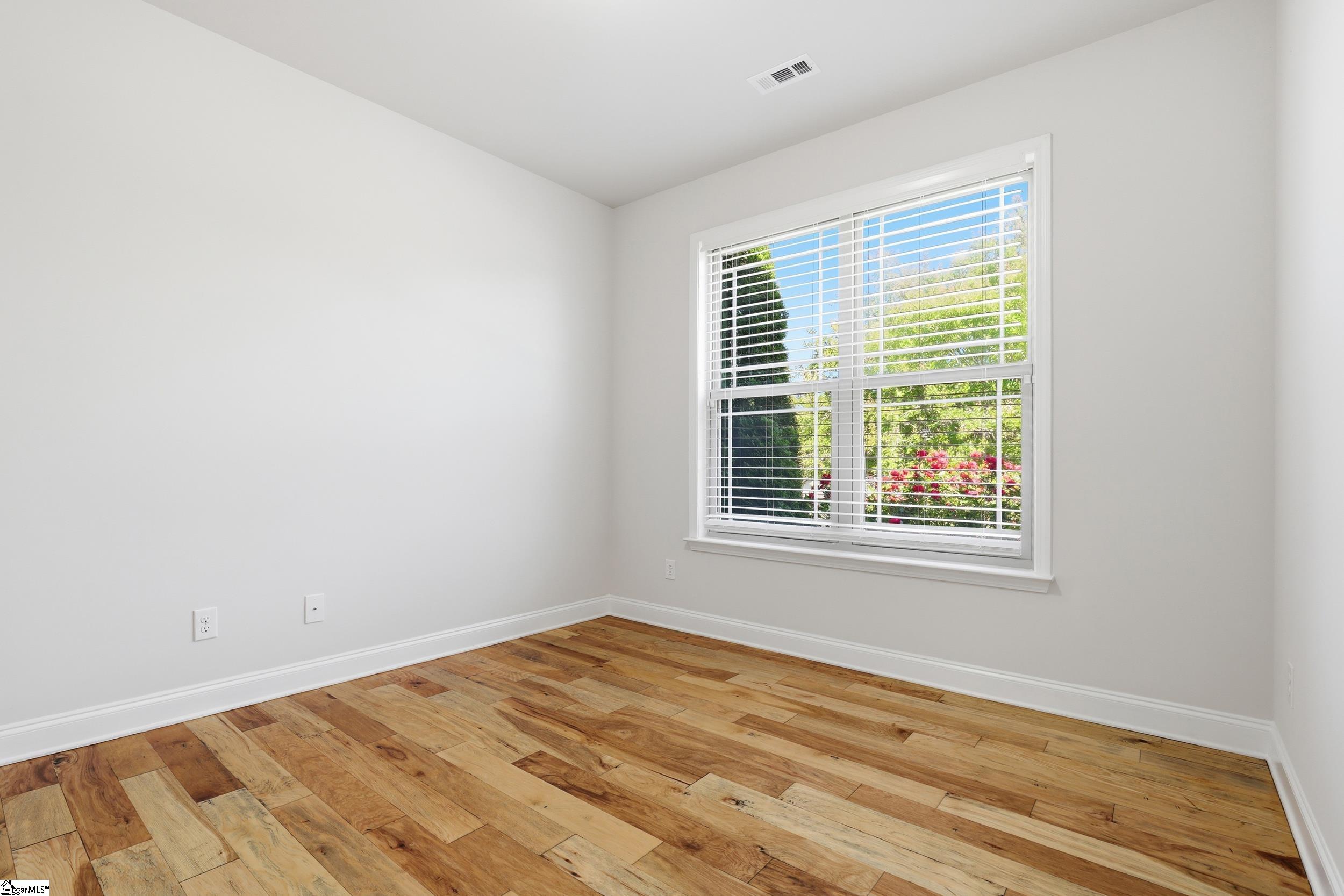 75 Rising Meadow Lane Property Photo 20