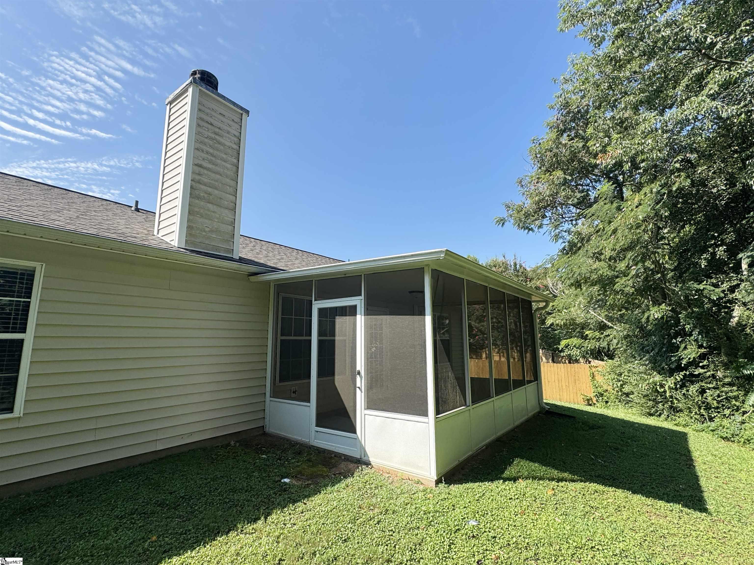209 Winding Willow Trail Property Photo 27