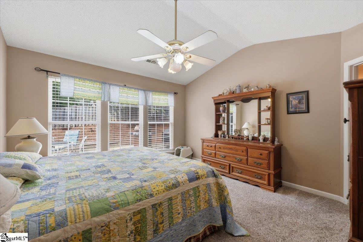 302 Turnbridge Trail Property Photo 13
