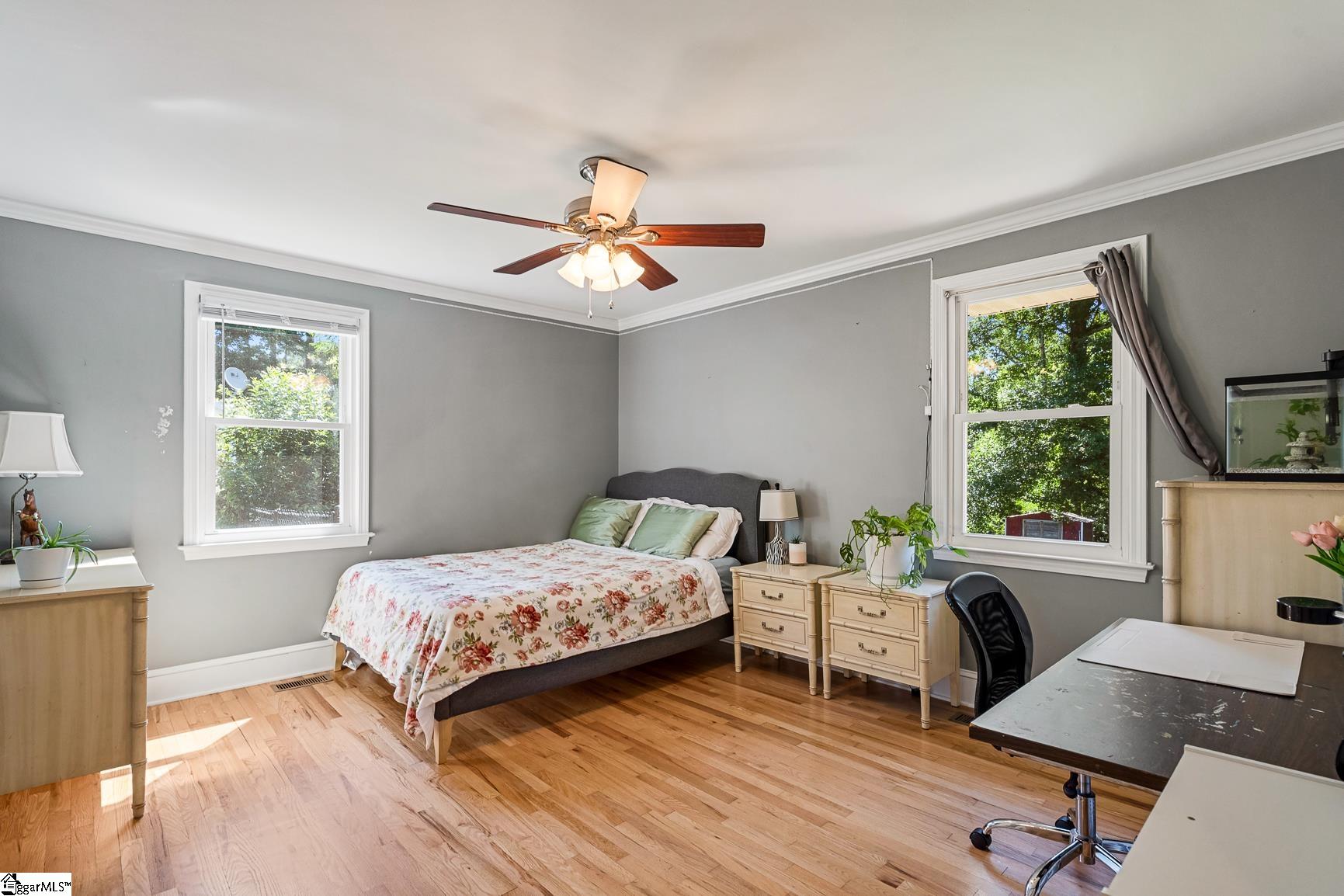 512 E Fredericks Street Property Photo 19
