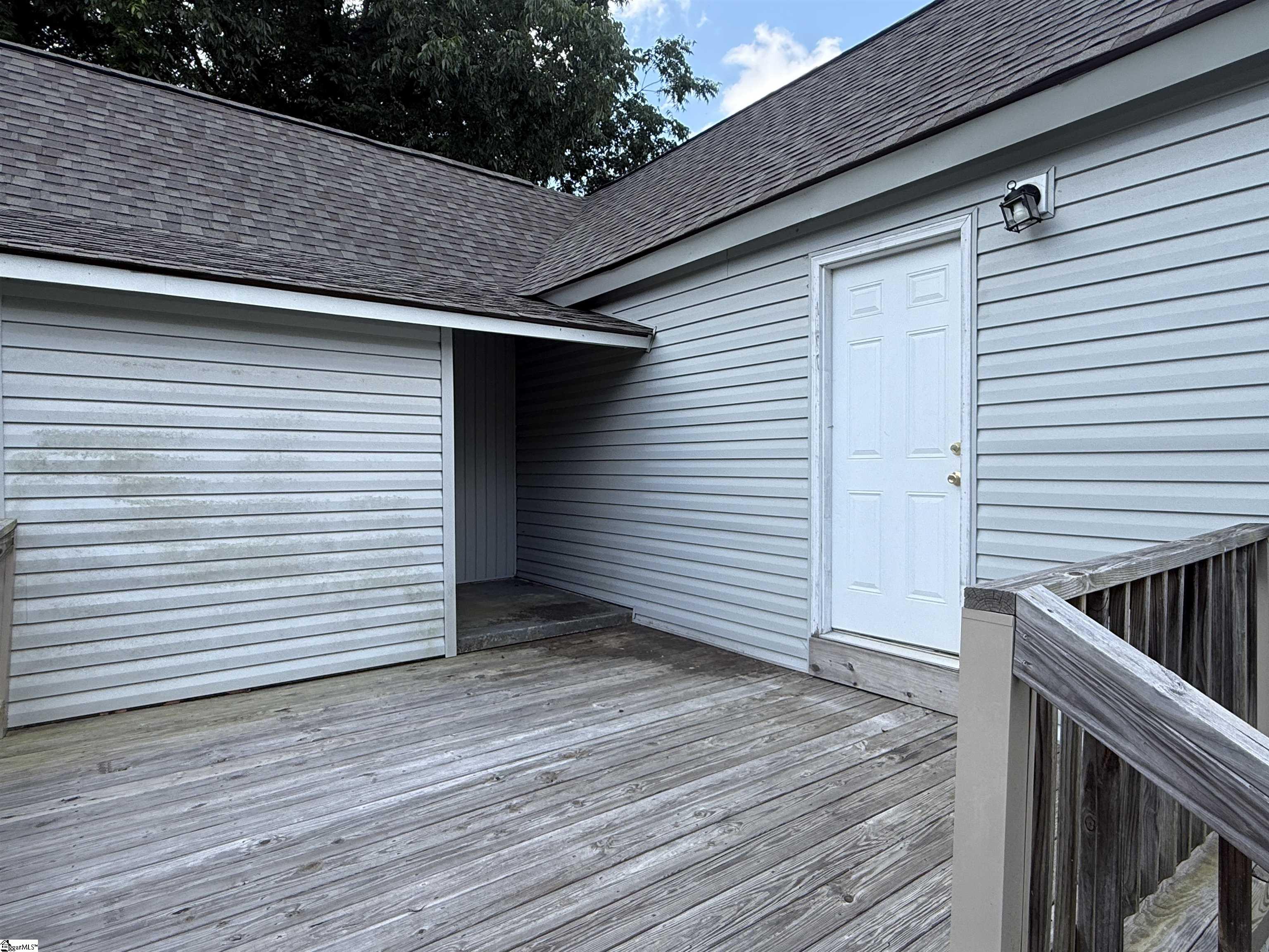 402 Florence Street Property Photo 20