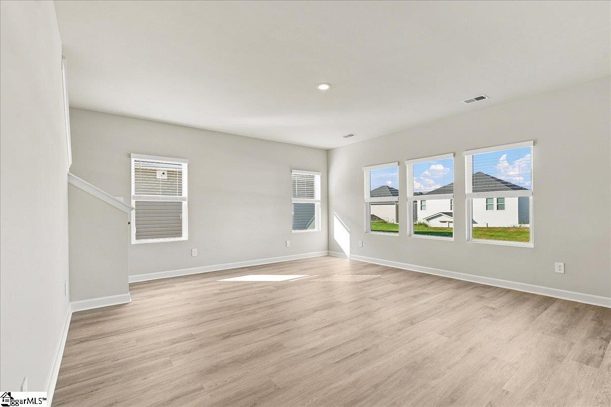 118 Gibbon Way Property Photo 6