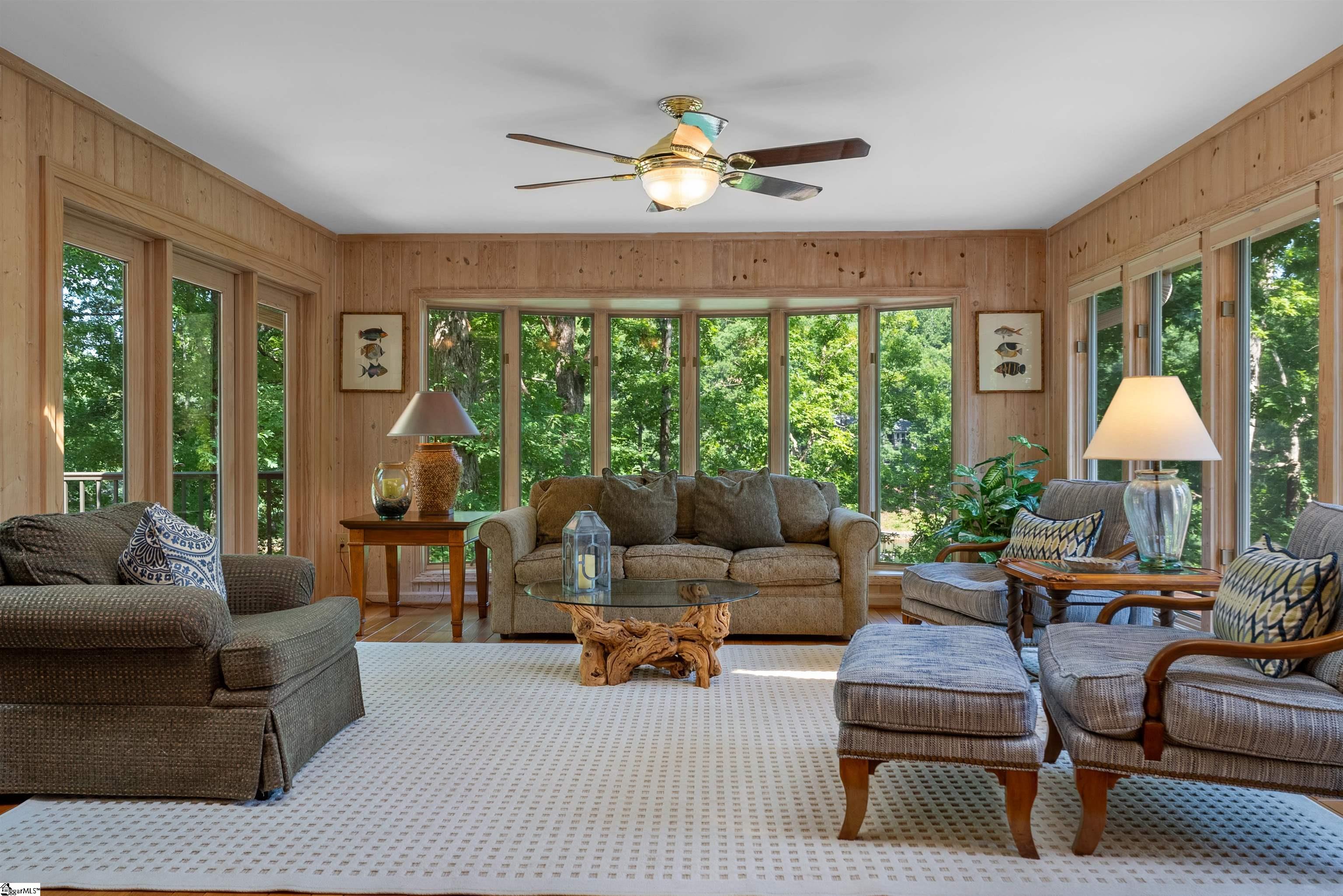 1597772 Property Photo 10