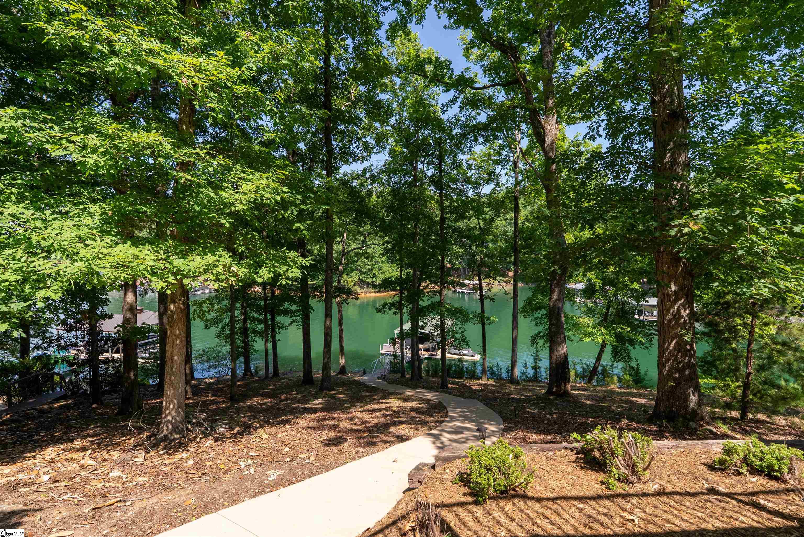 1597772 Property Photo 14