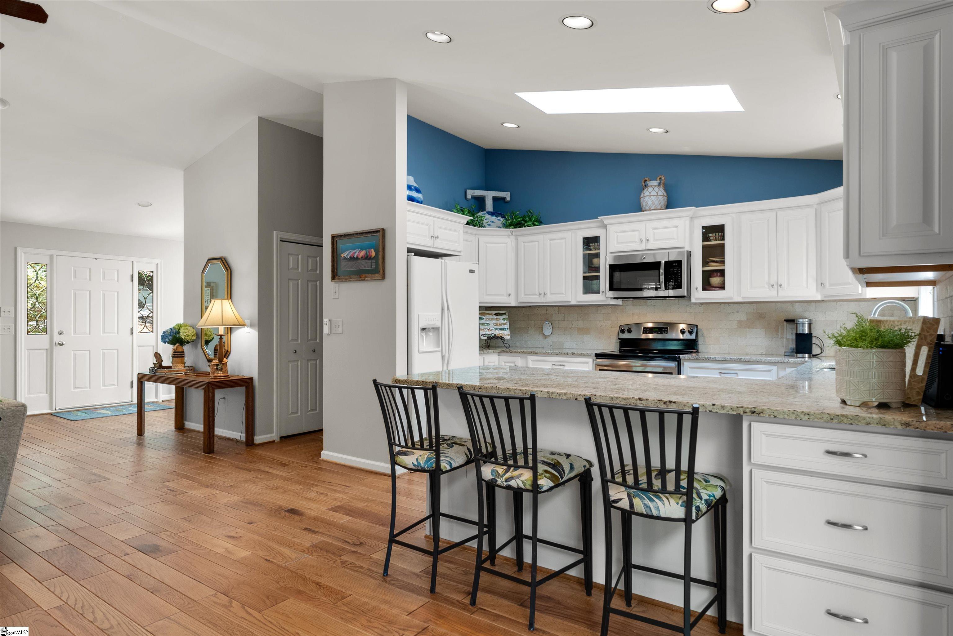 1597772 Property Photo 18